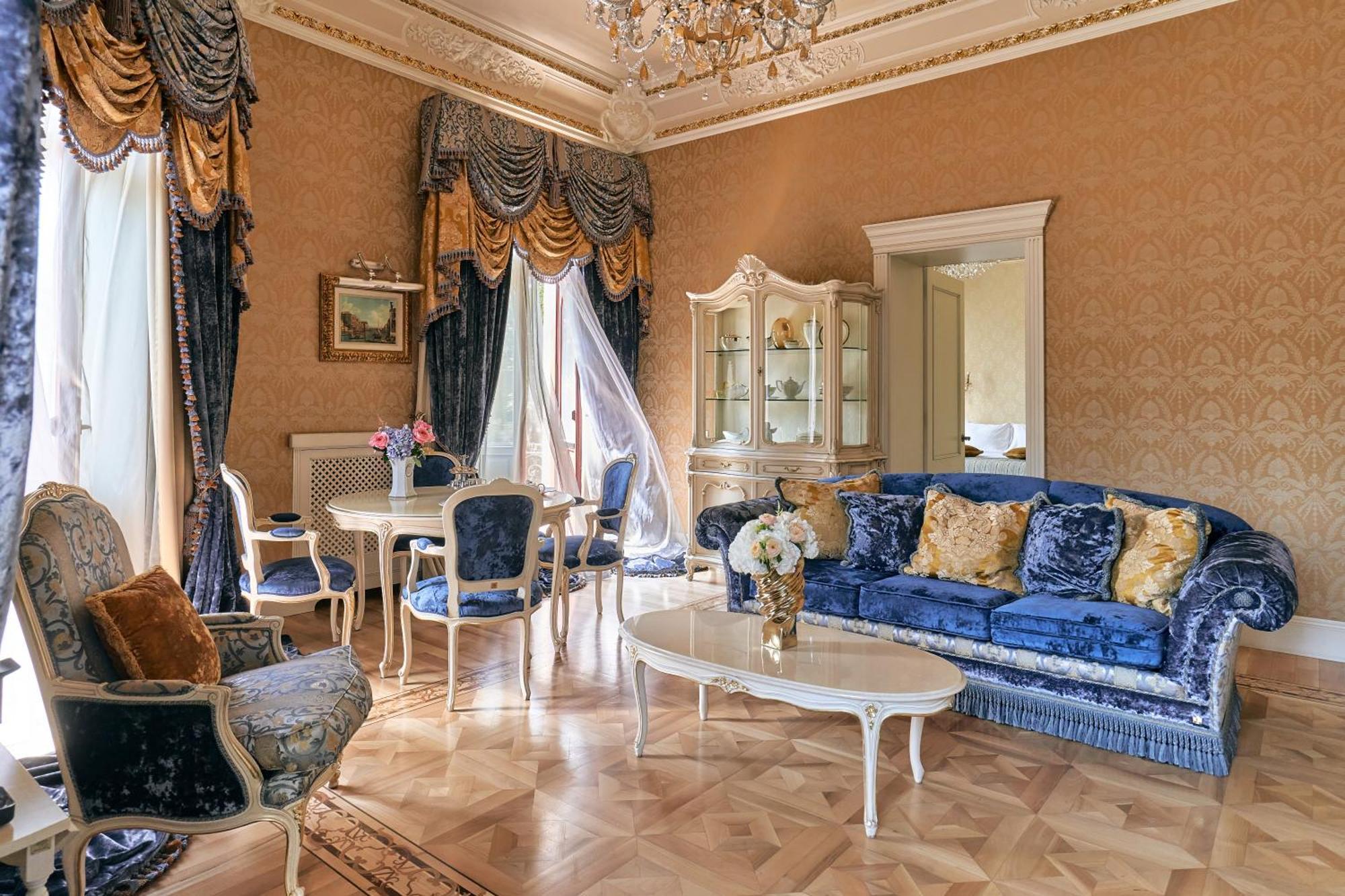 Presidential Suite