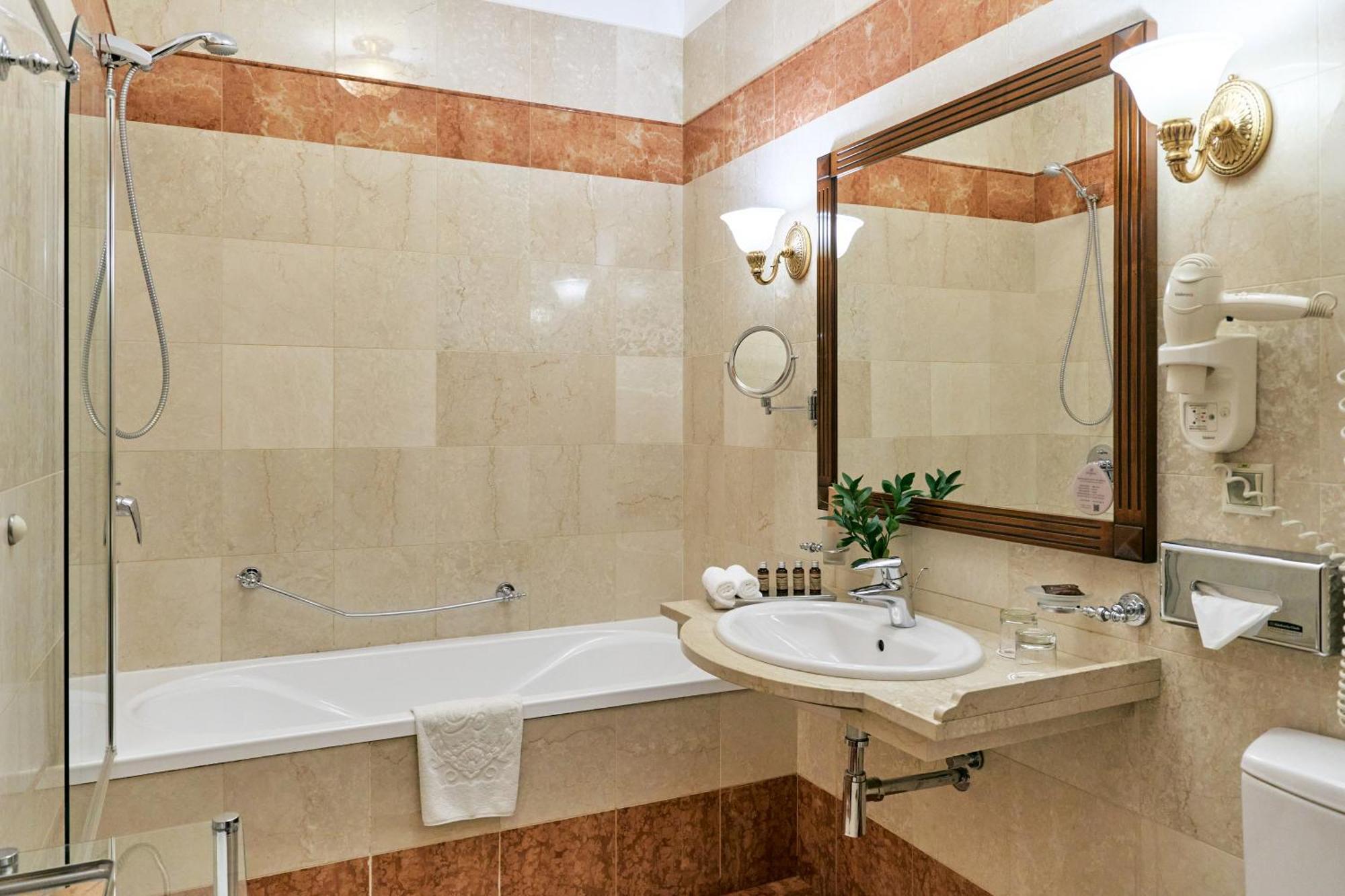 Standard Double or Twin Room