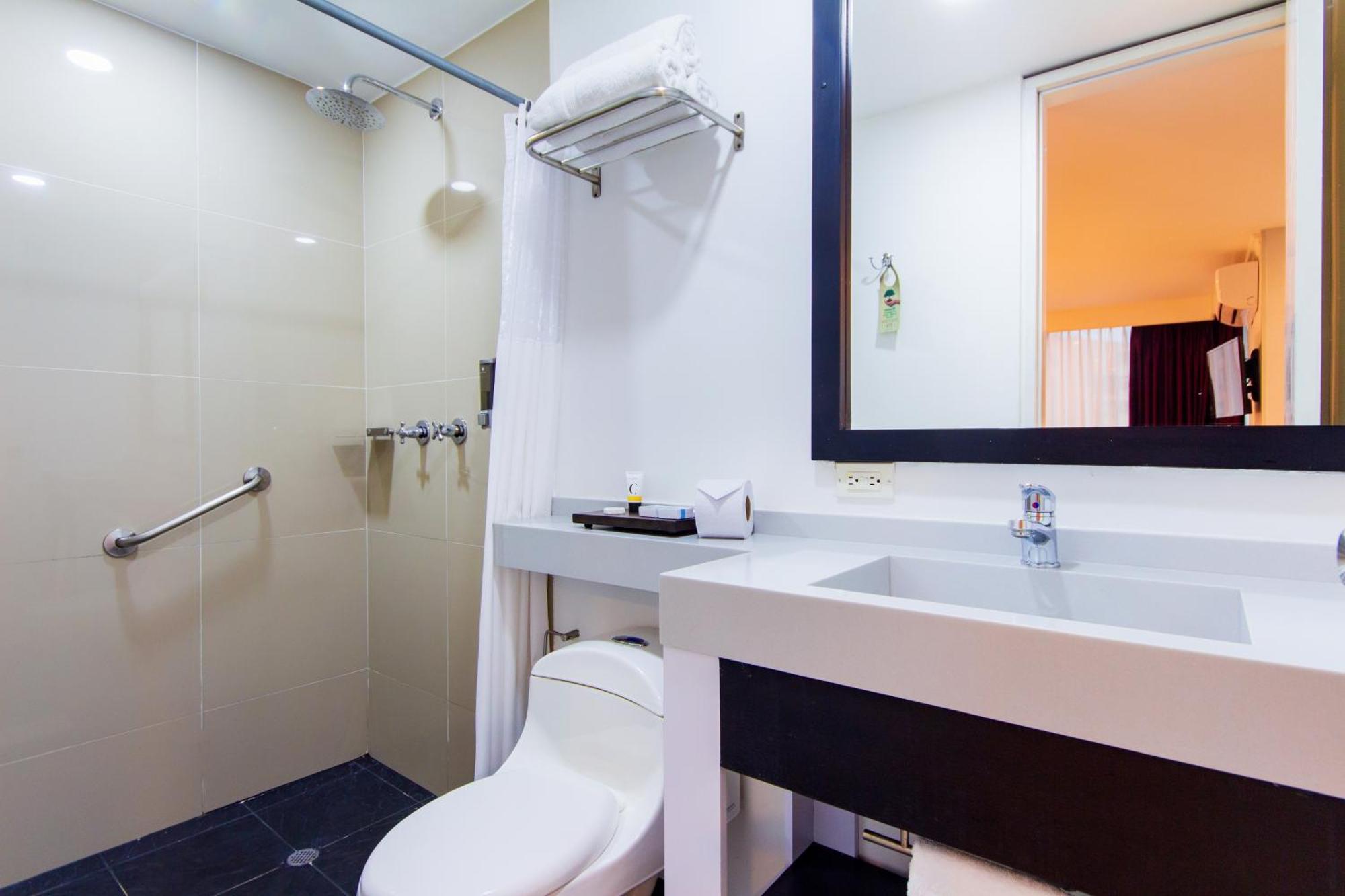 Premium Twin Suite