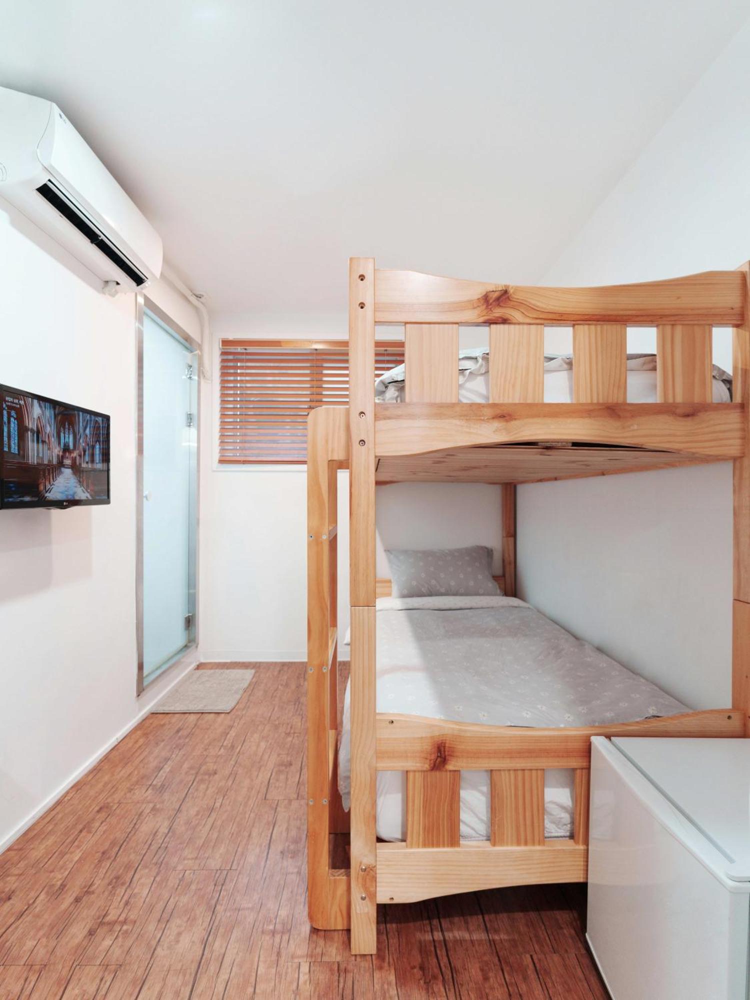 Twin Room Bathroom