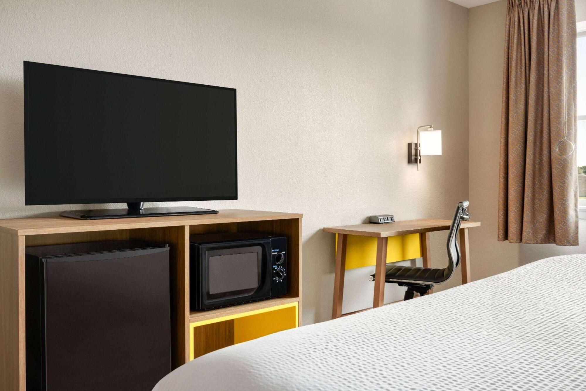 Habitación con cama grande - Adaptada para personas de movilidad reducida - No fumadores