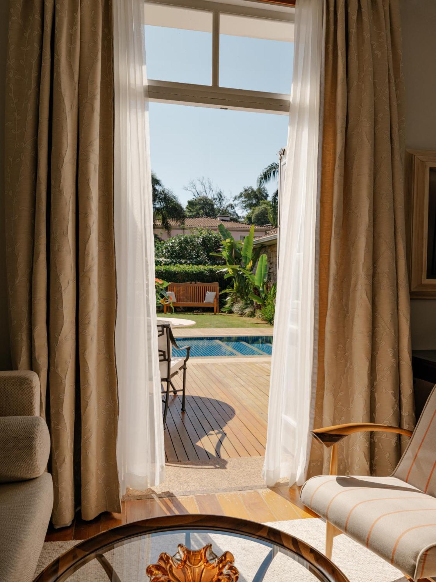 Junior Suite Private Pool