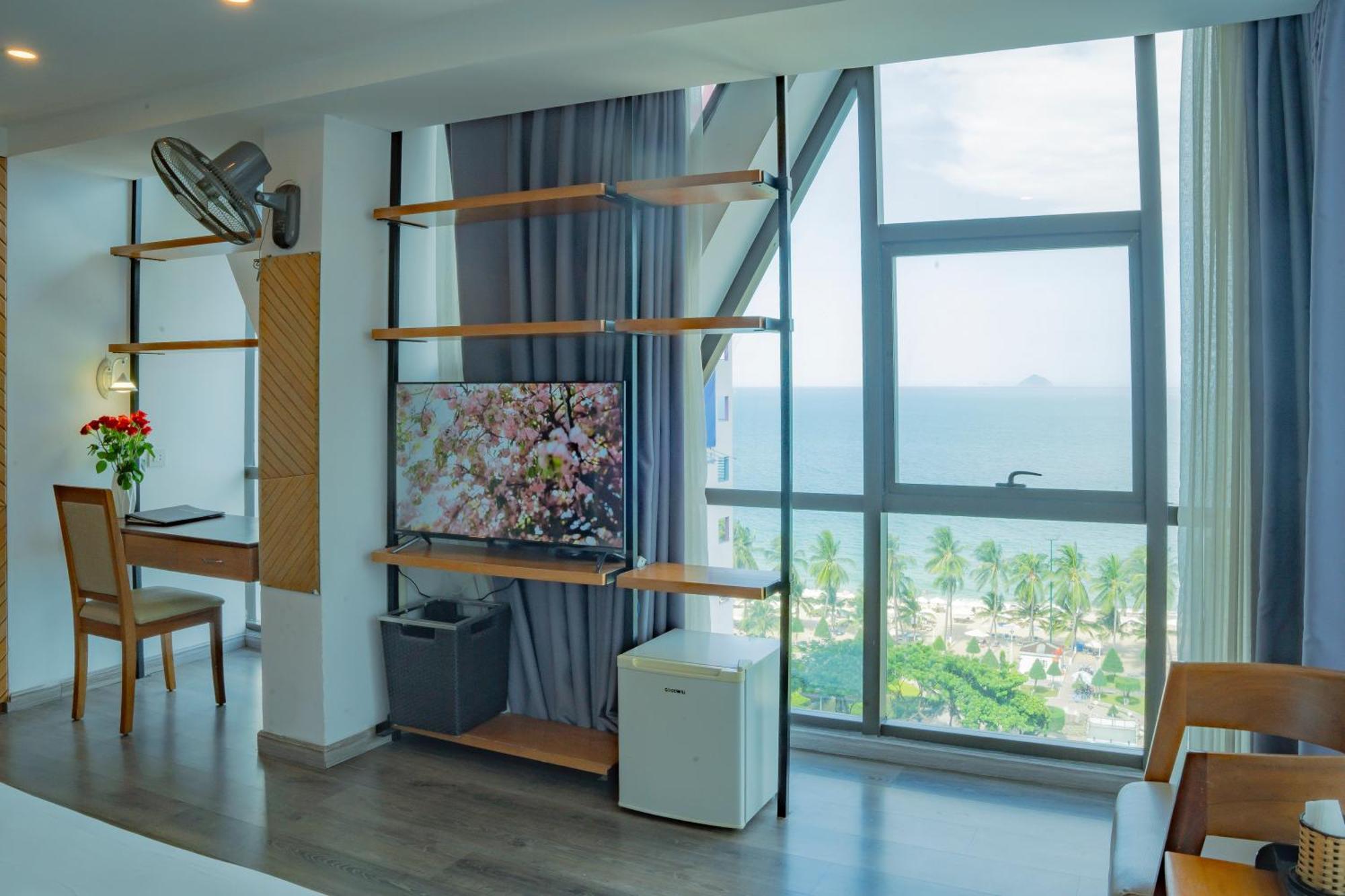 Senior Deluxe Room Sea View