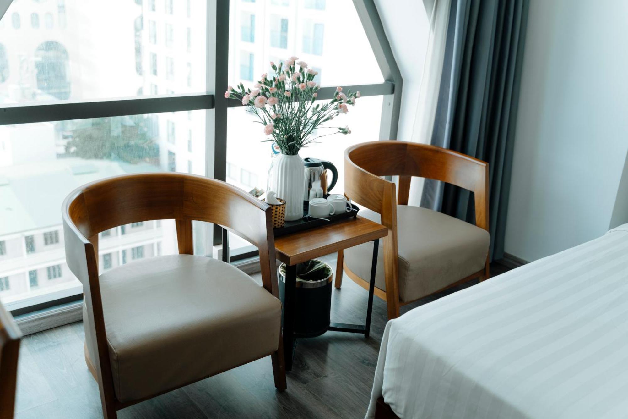 Deluxe Double or Twin Room City View