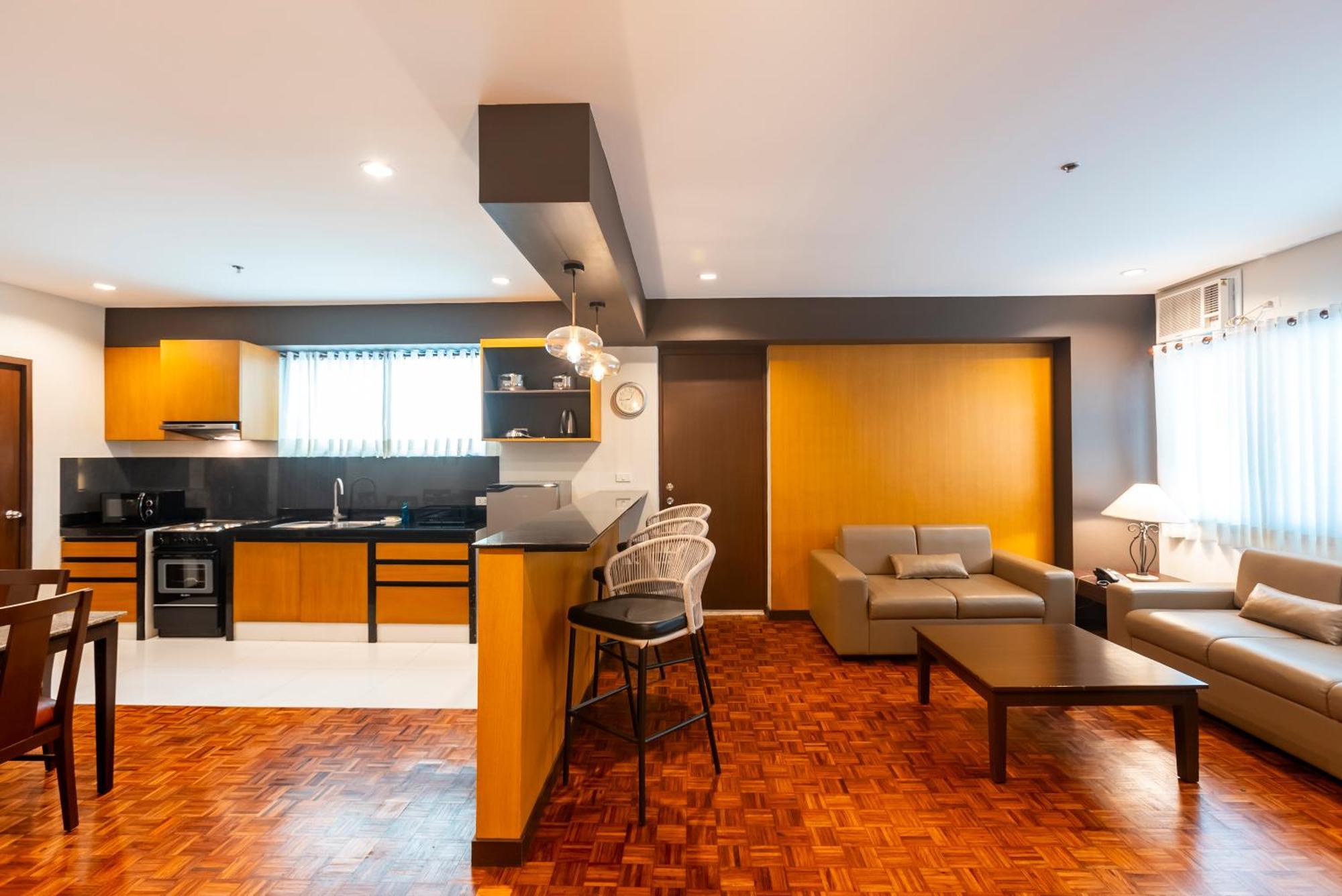 Two-Bedroom Suite,1616463302:JPEG