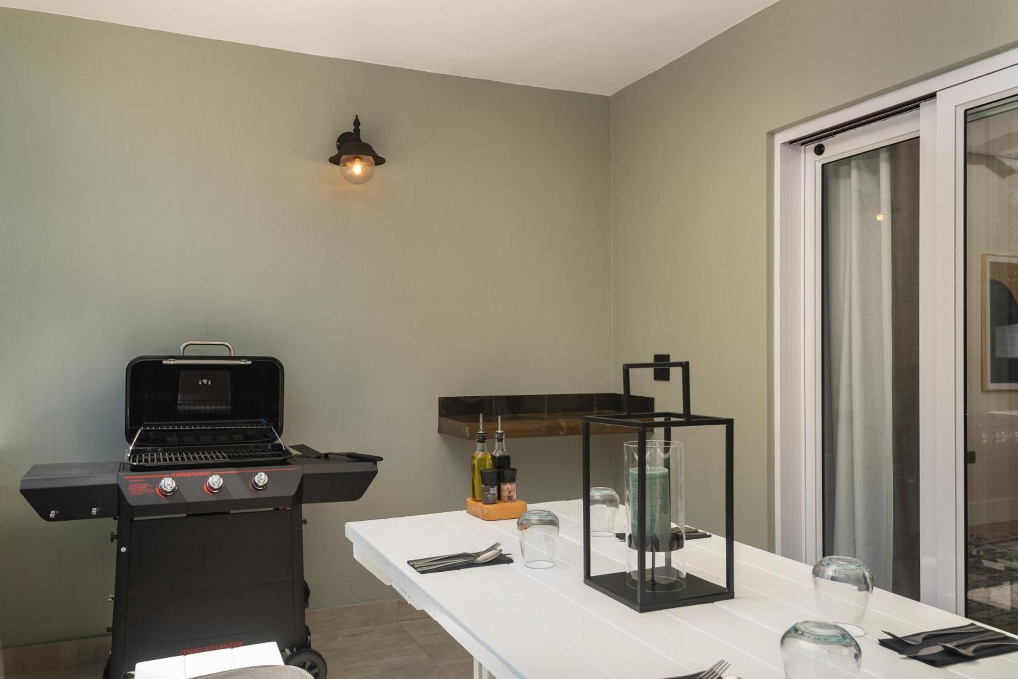 Standard Apartment