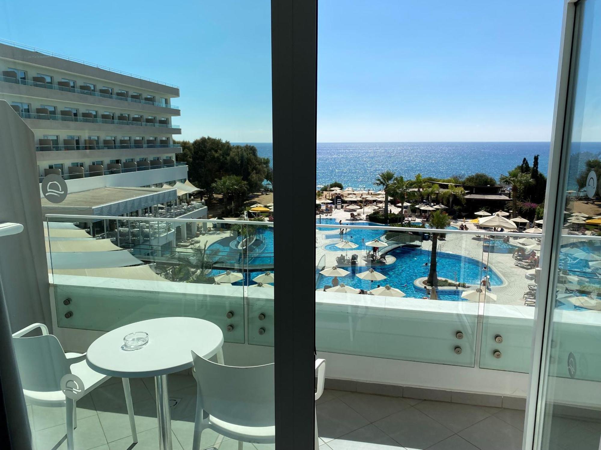 Executive Sea View Room Outdoor Whirlpool