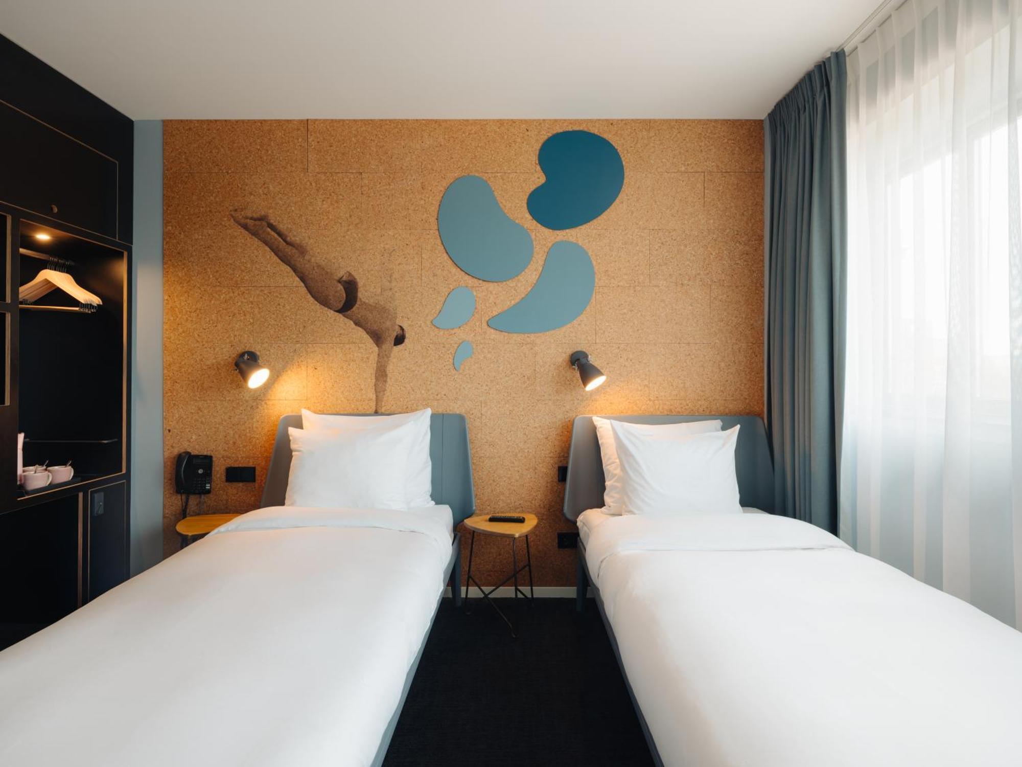 Eco-friendly Triple Room