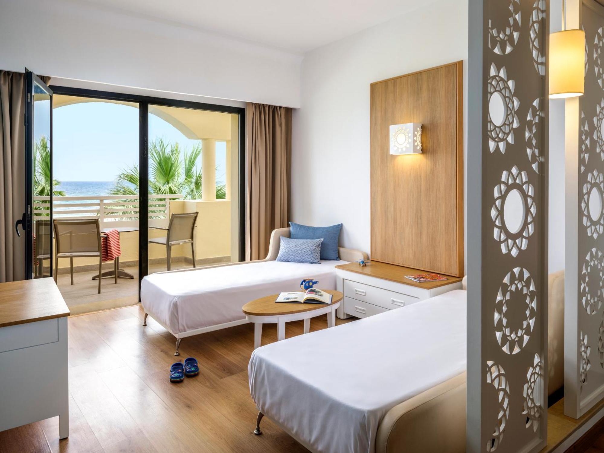 Family Room Sea View
