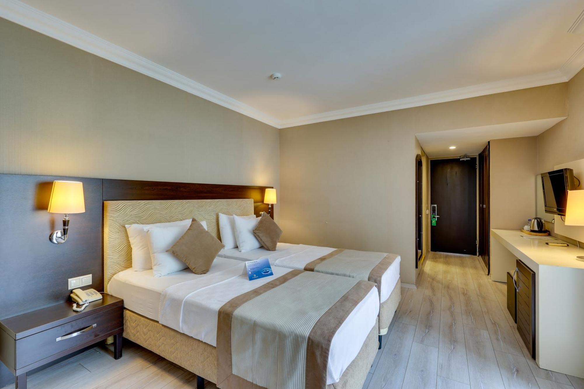 Double or Twin Room City View
