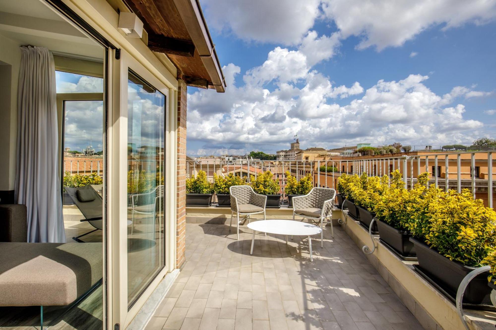 Open-Suite Terrace