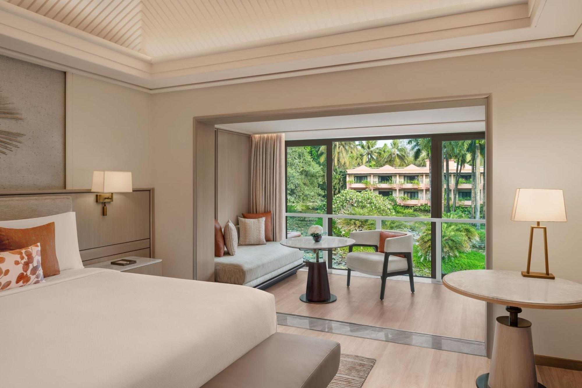 Conservatory Premier Room 1 King Lagoon View