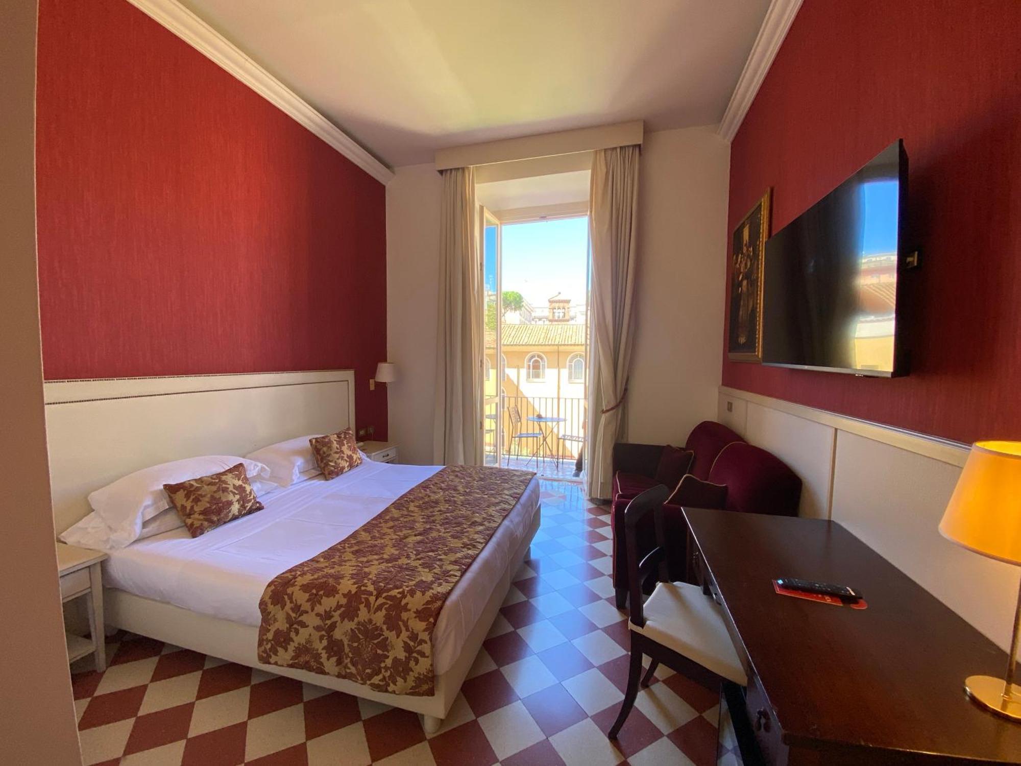 Deluxe Double or Twin Room