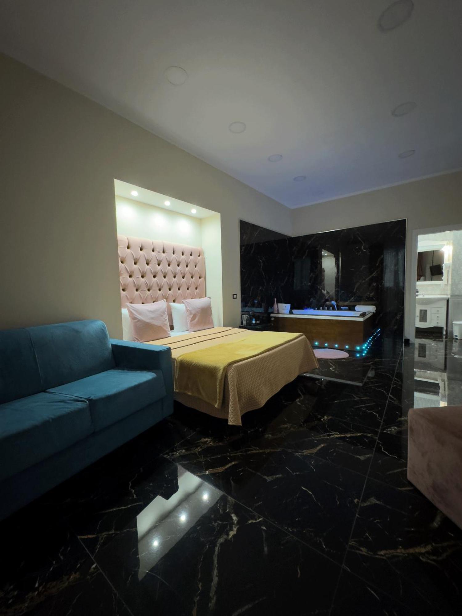 Suite Spa Bath
