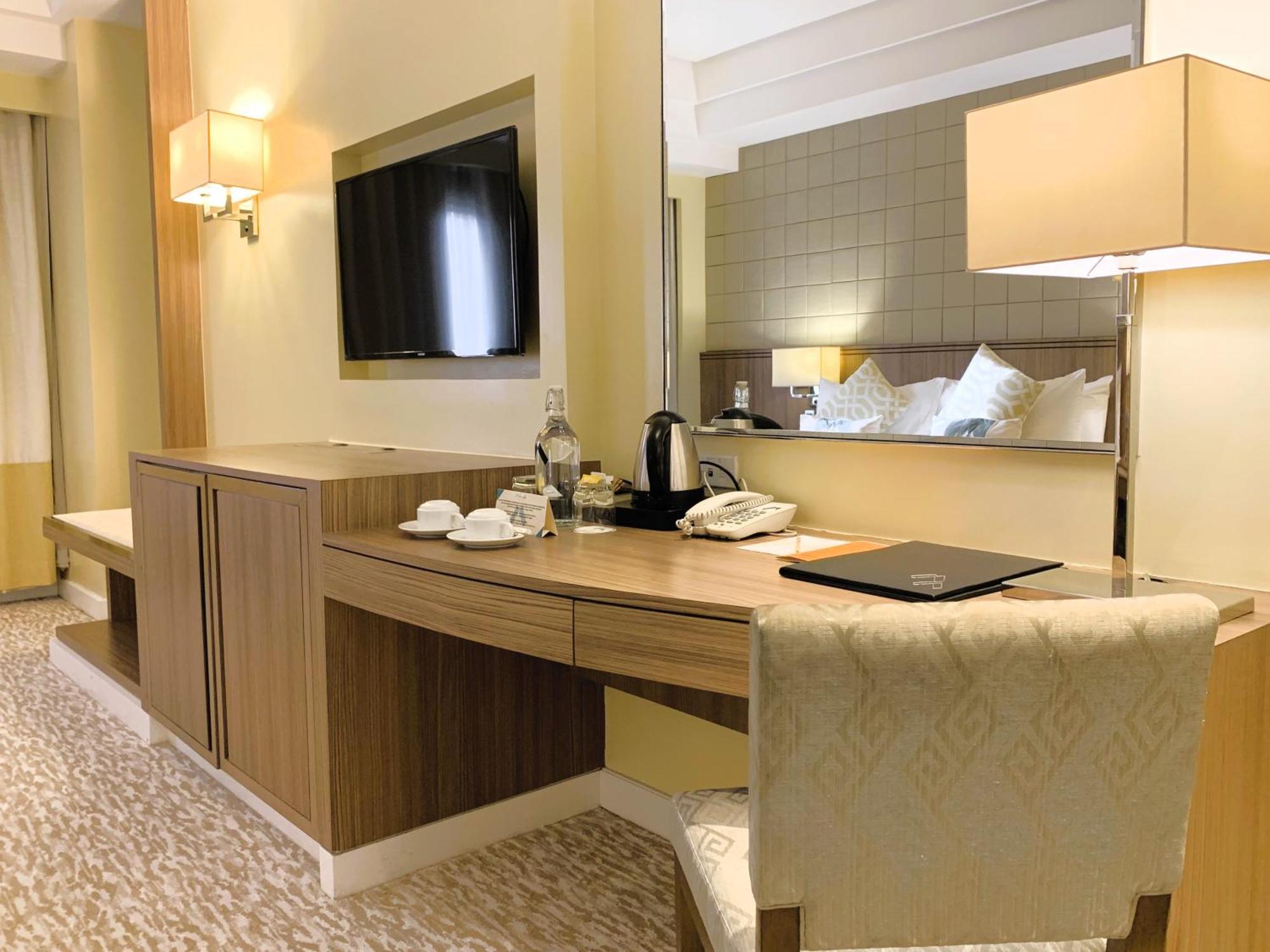 Executive Suite