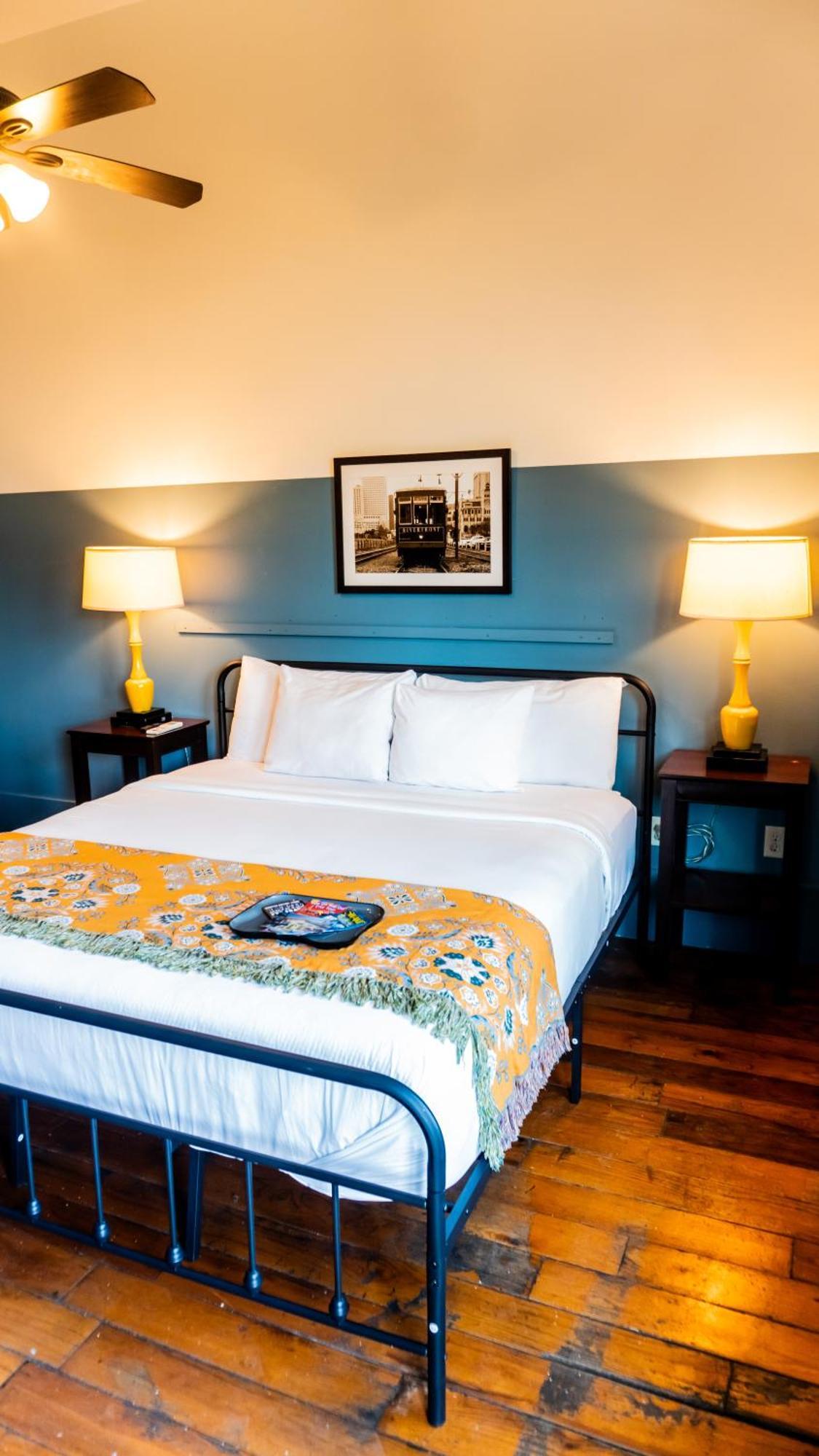Deluxe Single Room