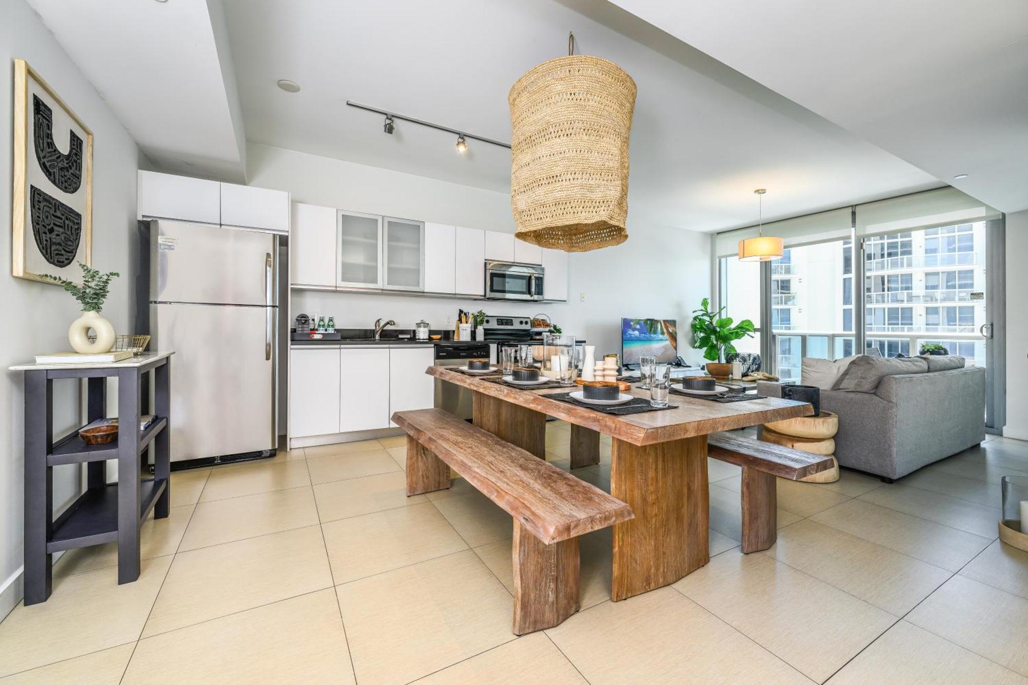 One-Bedroom Apartment Partial Sea View