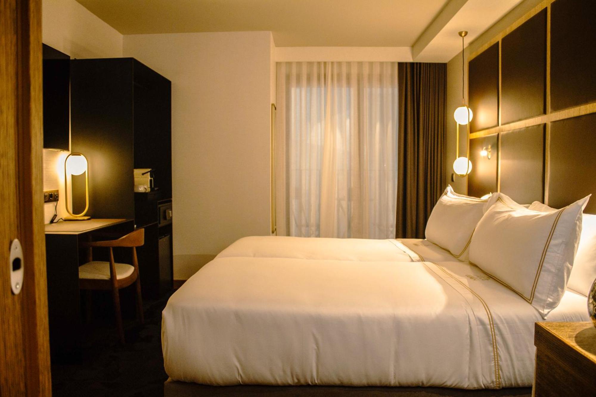 Standard Double or Twin Room,1618951832:JPEG