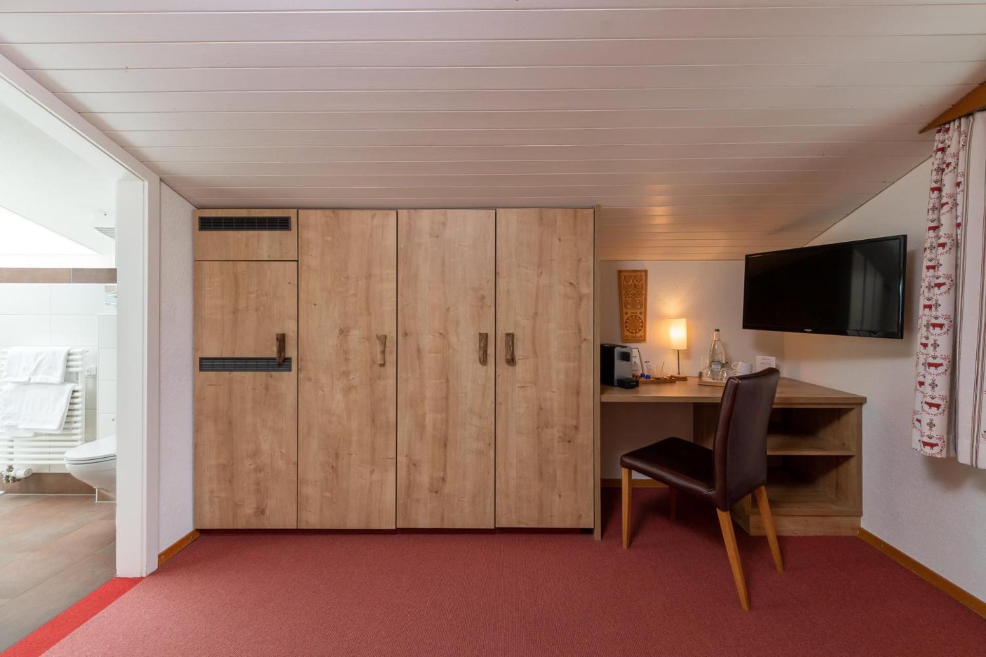 Double Room Attic,1695317599:JPEG