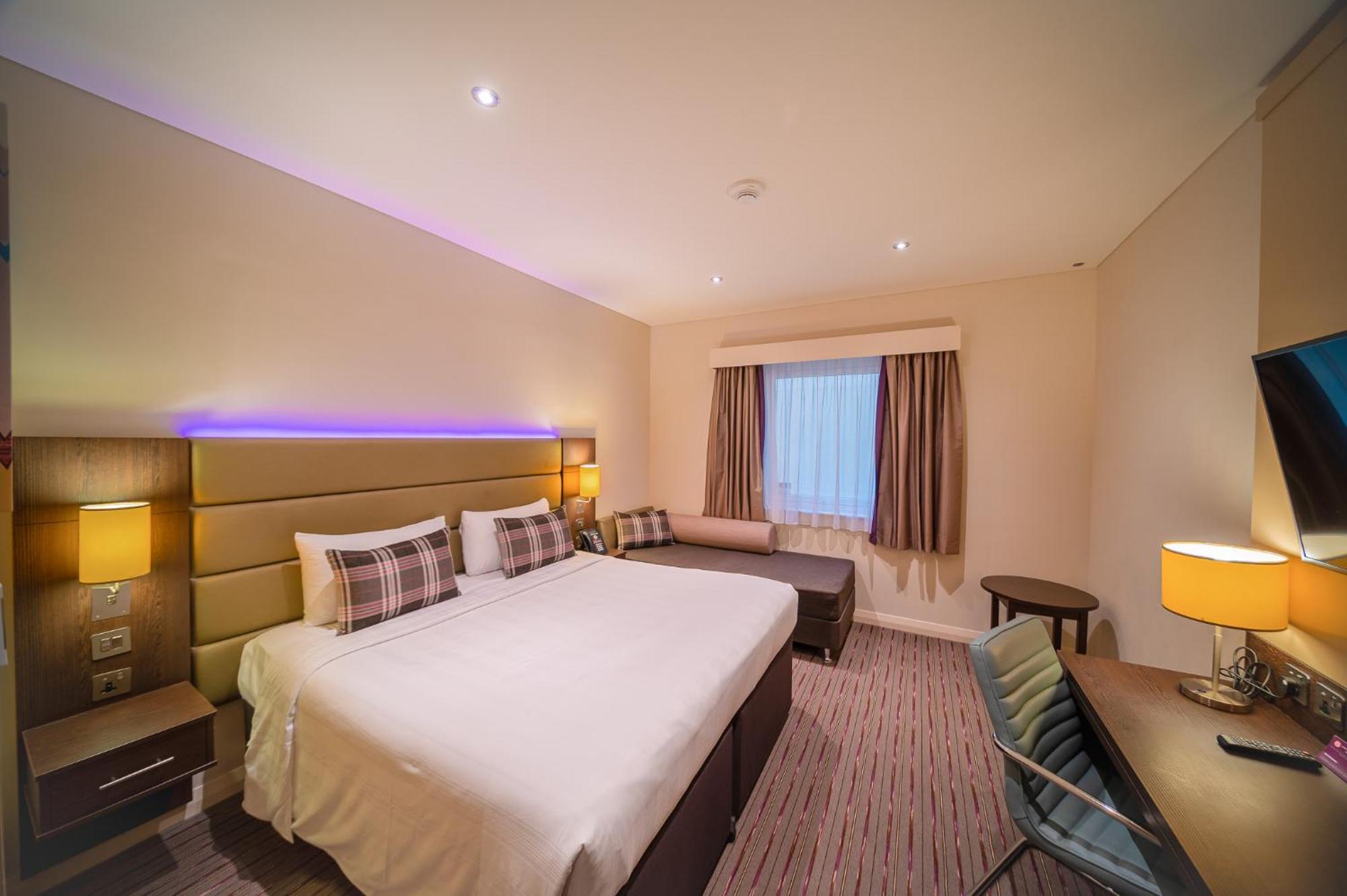 Non-Smoking - Double Room,1531071466:JPEG