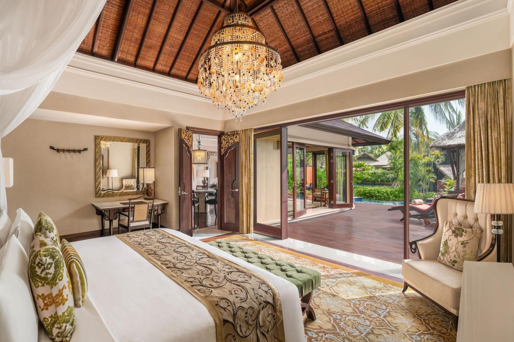 Lagoon Villa 1 Bedroom Villa 1 King Lagoon access Private Pool Complimentary Airport Transfer
