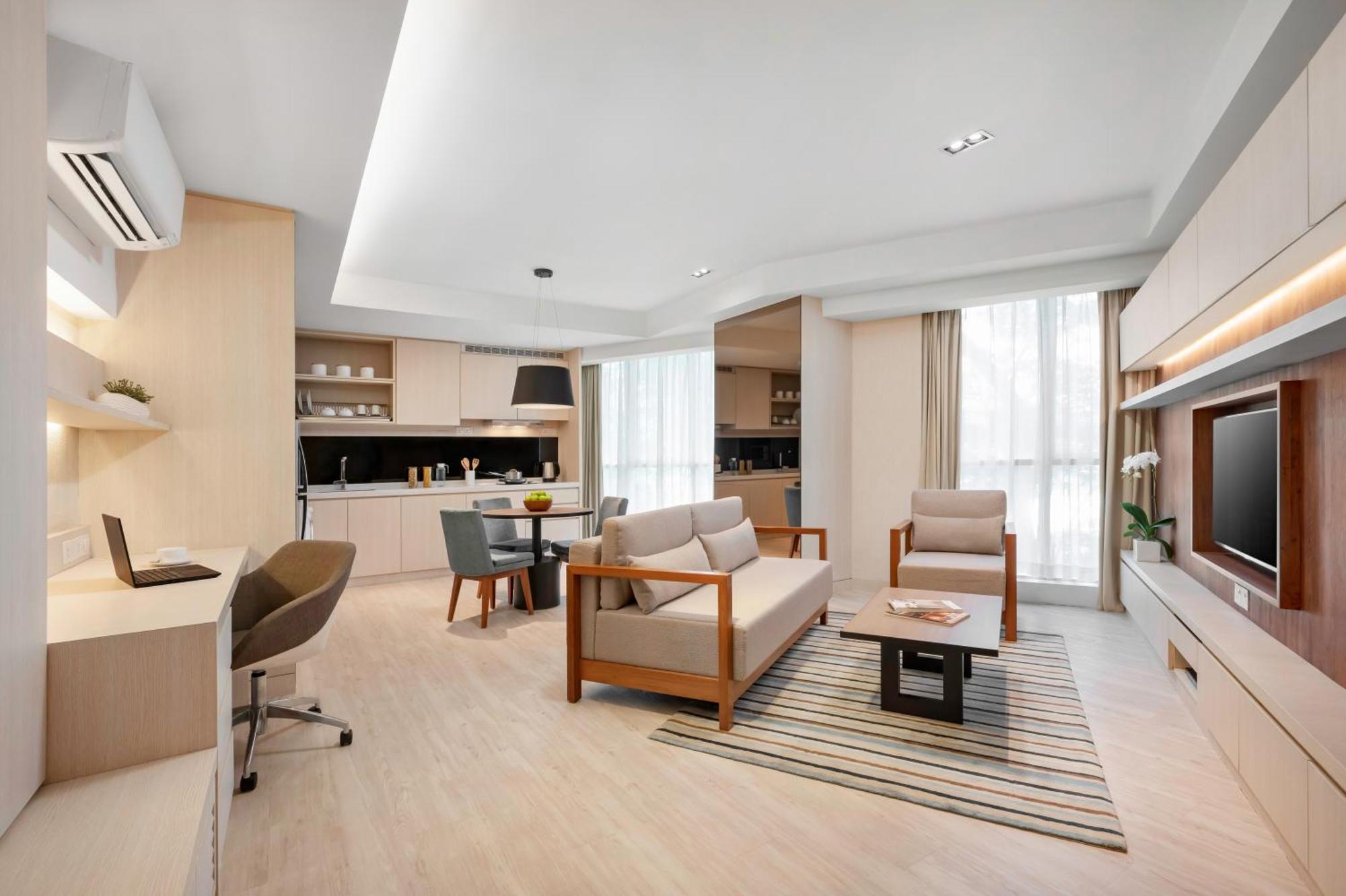 One-Bedroom Premier Suite
