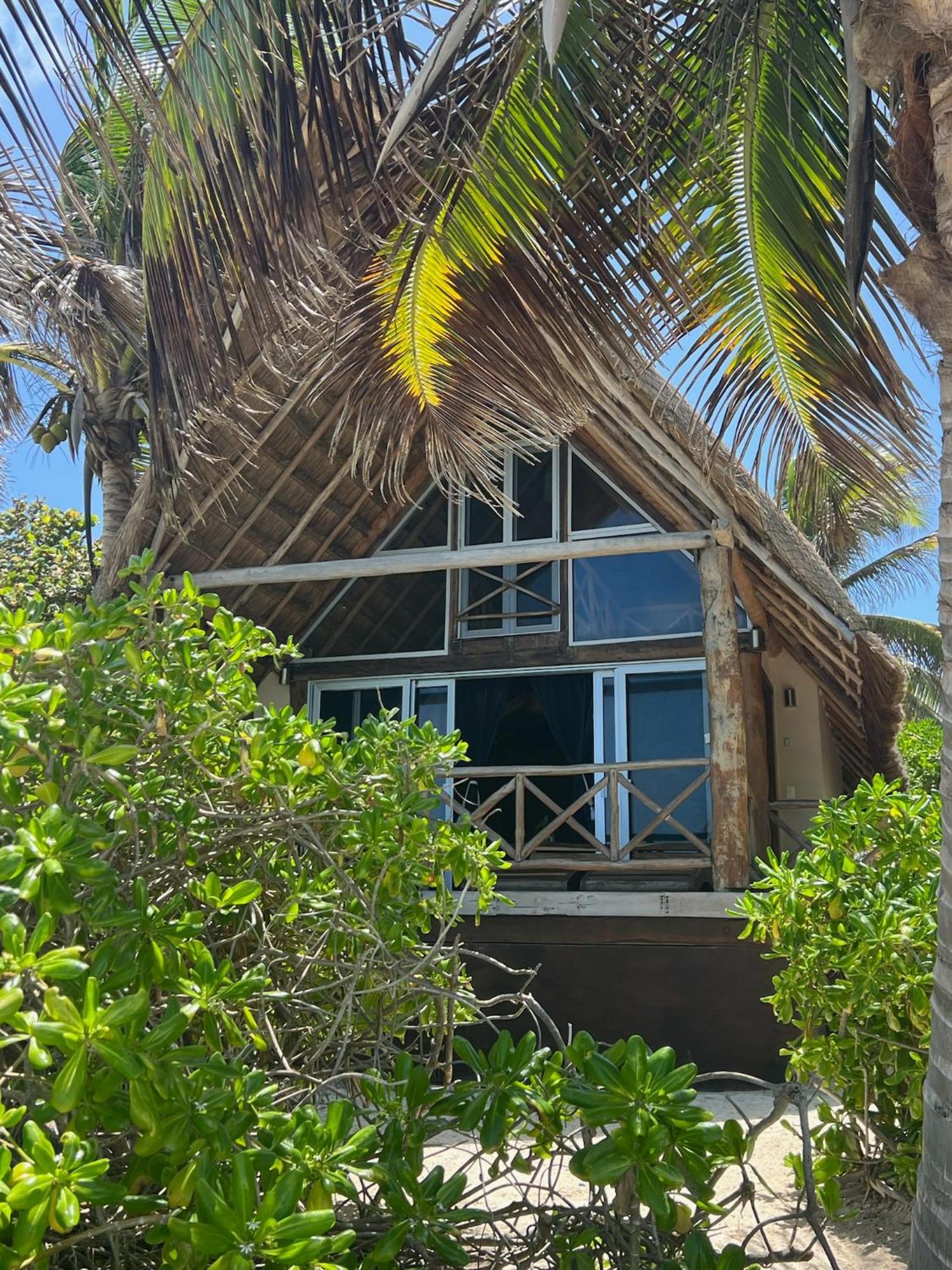 Bungalow Beach Front
