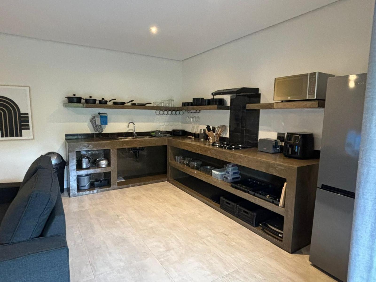 Basic Apartment