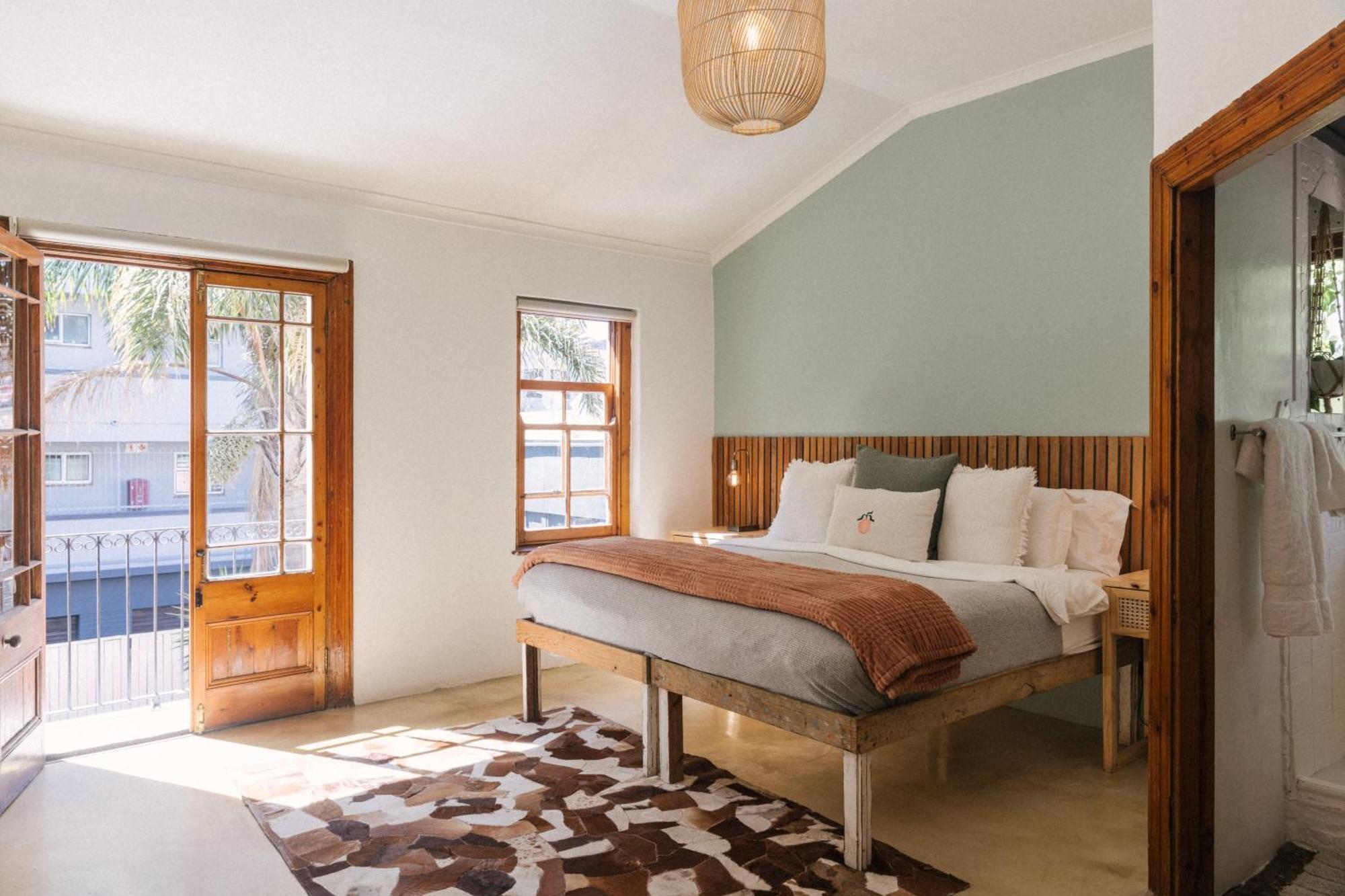 Comfort King Room