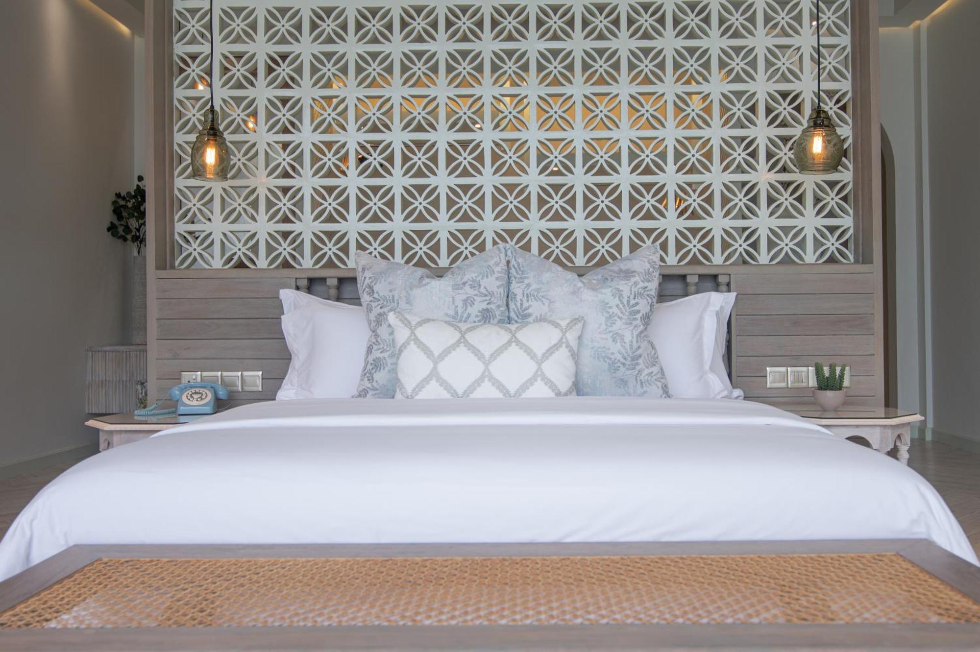 Beach Pool Suite