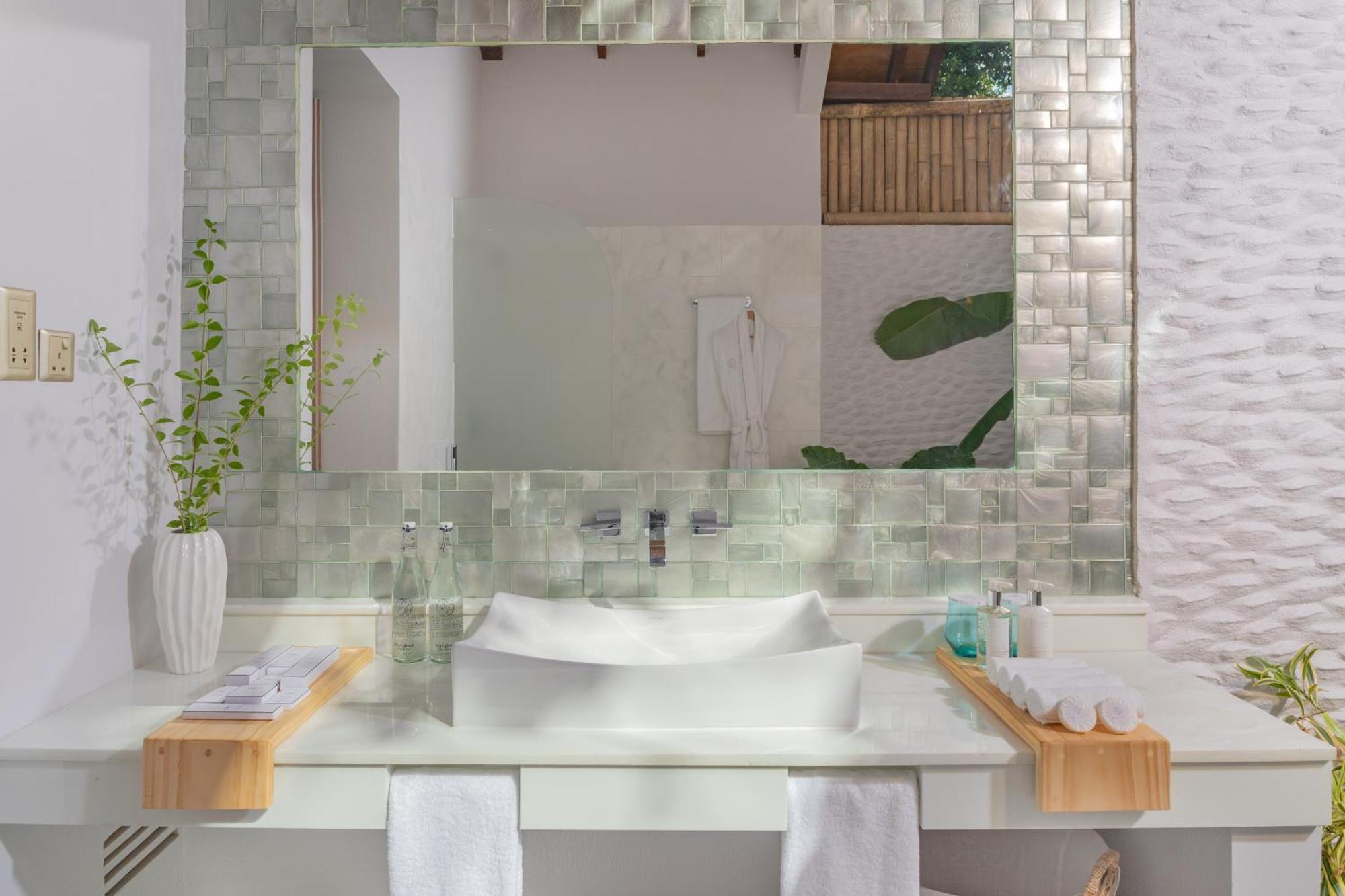Sunrise Beach Pool Villa