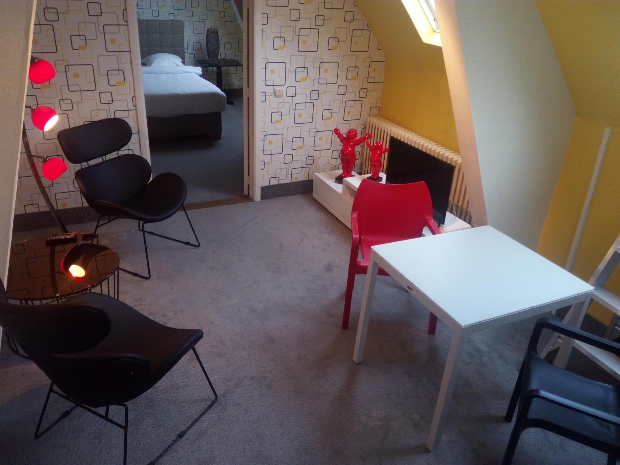 Standard King Room