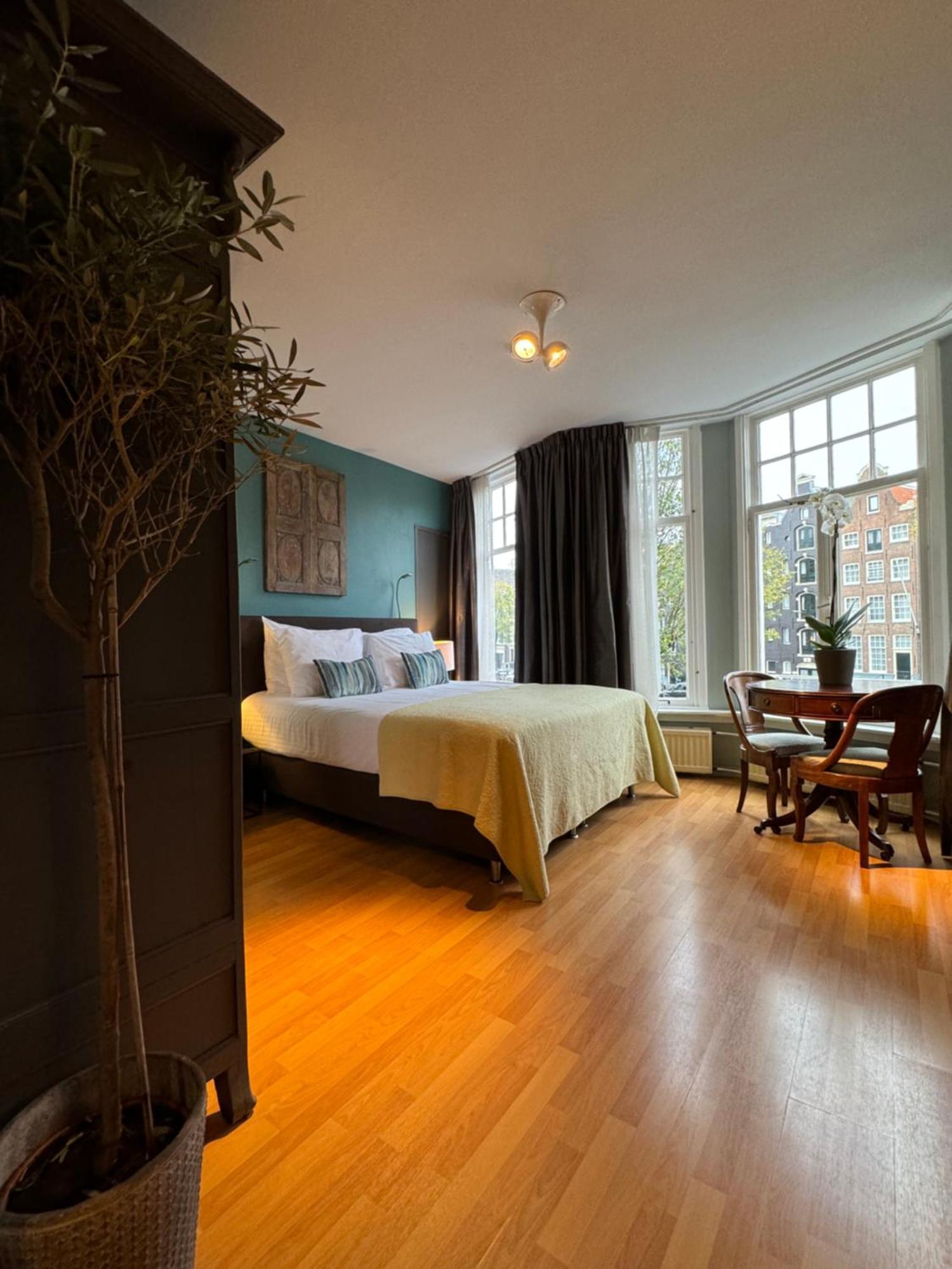 Double Room Canal View