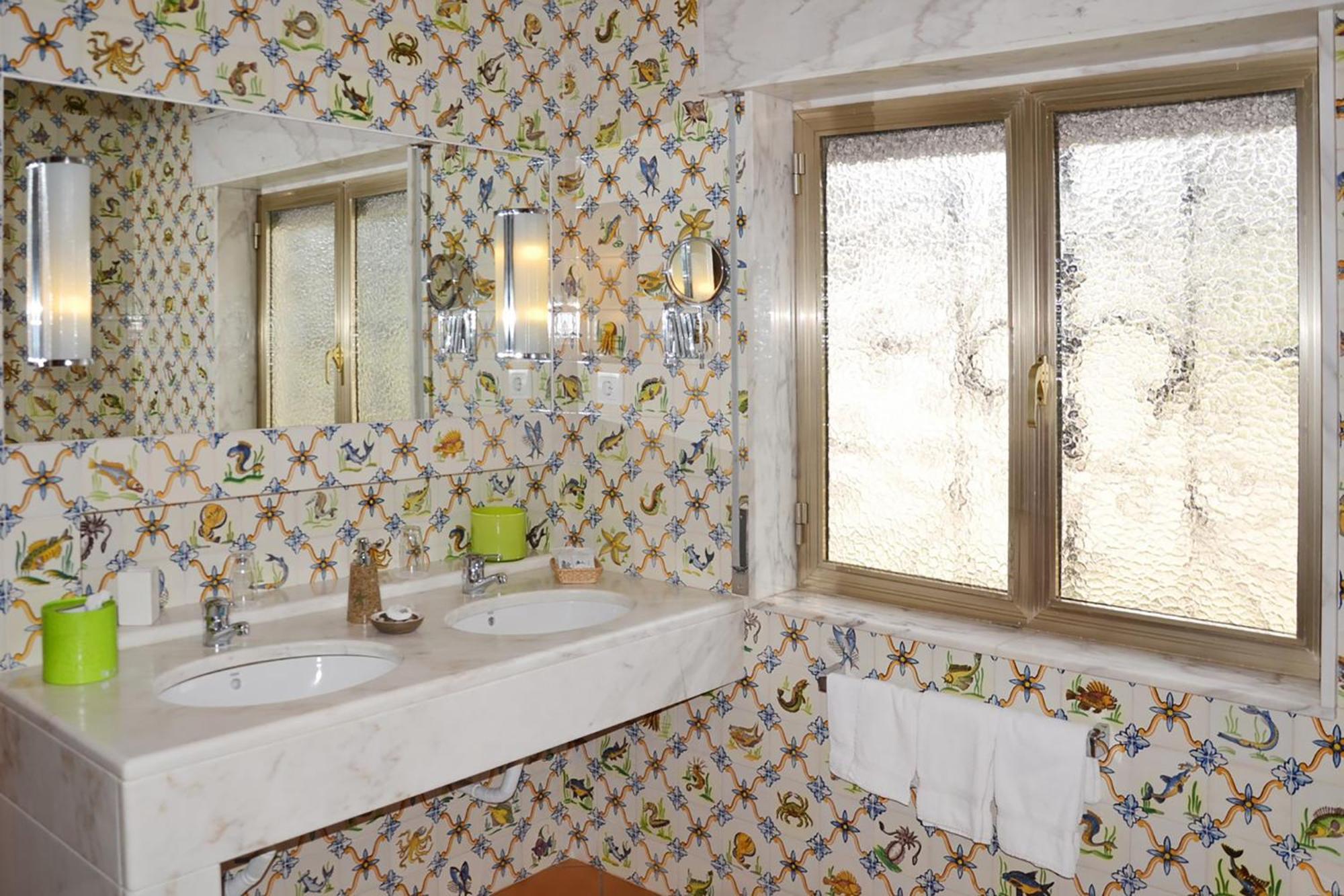 Double Room Private Bathroom
