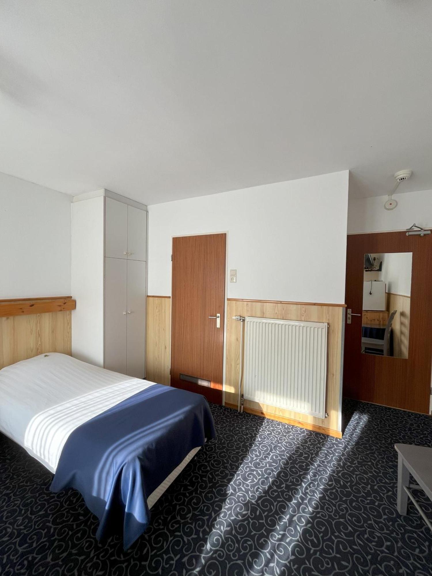 Budget Single Room,1621406386:JPEG