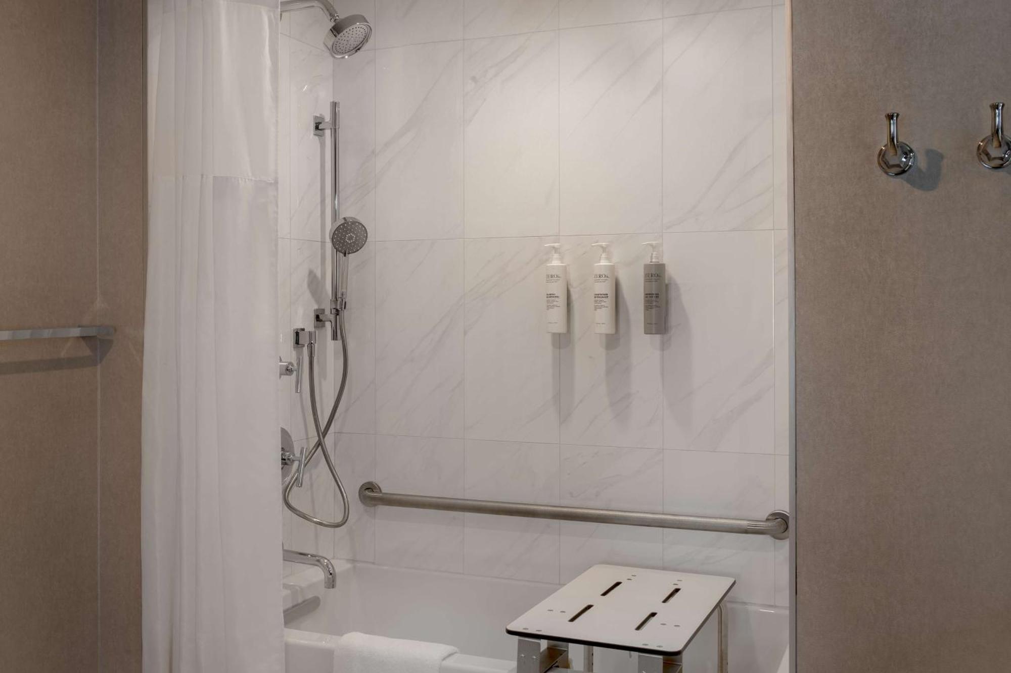 King Studio Bath Tub Disability Access