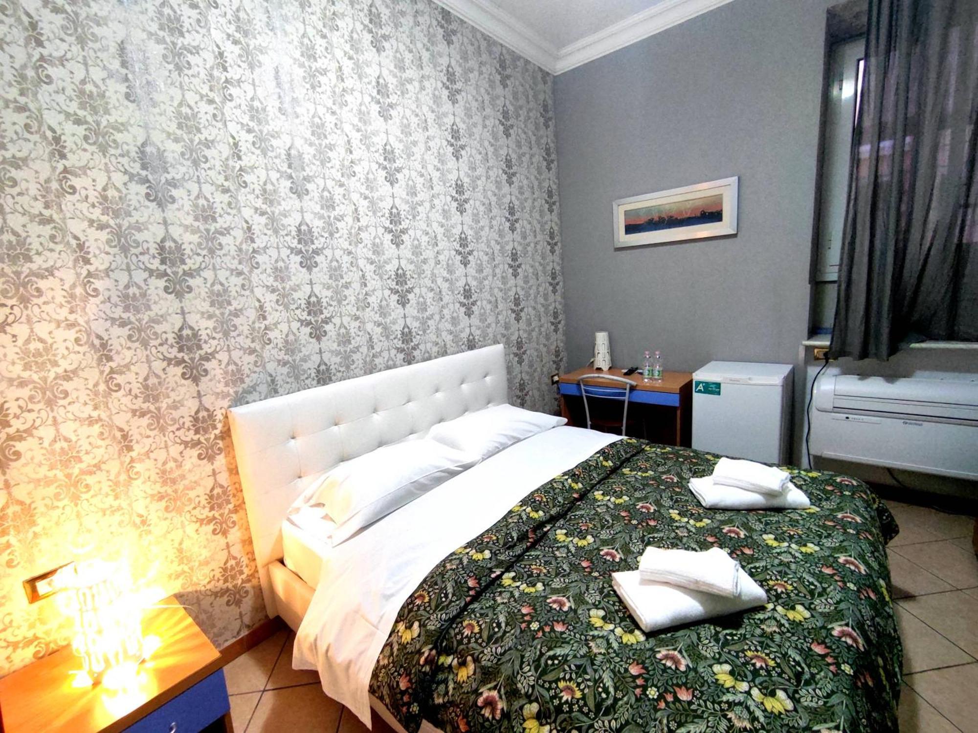 Double or Twin Room Bathroom