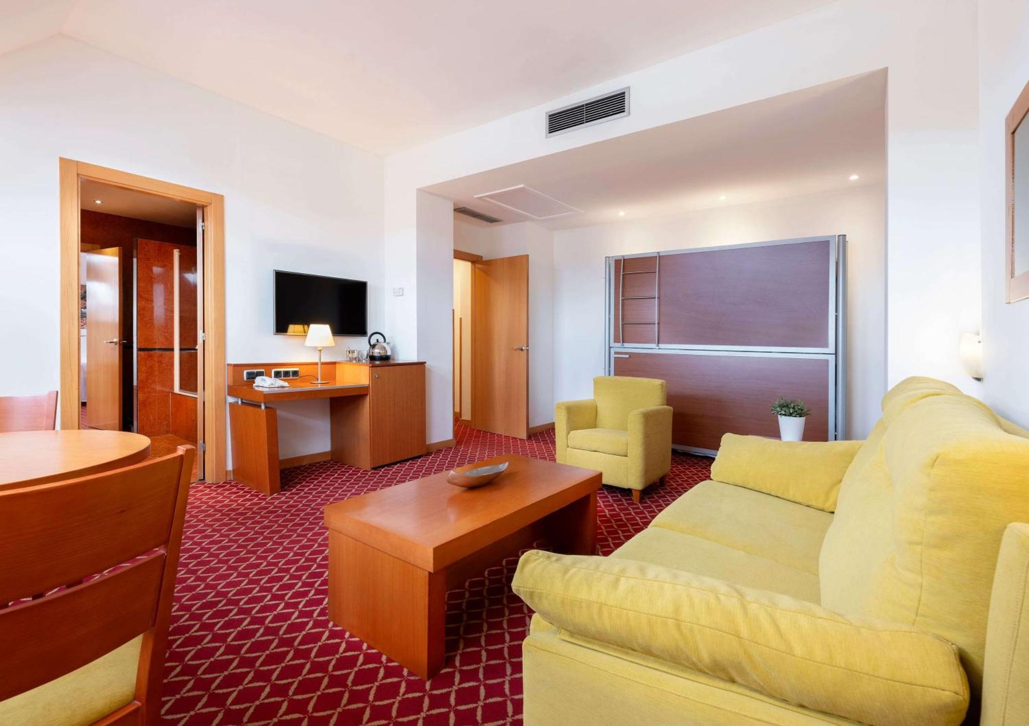 Suite Júnior