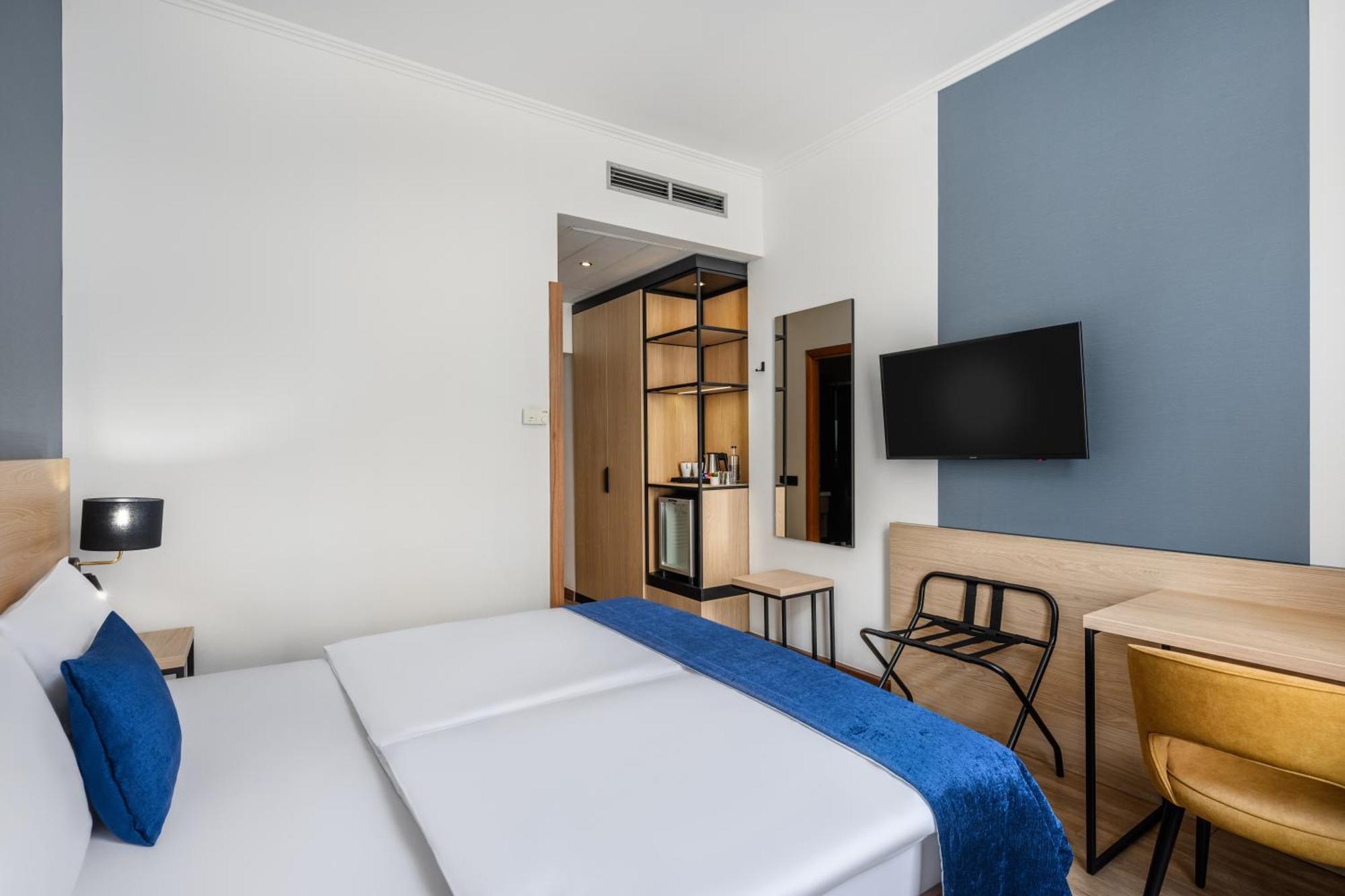 Comfort Double or Twin Room