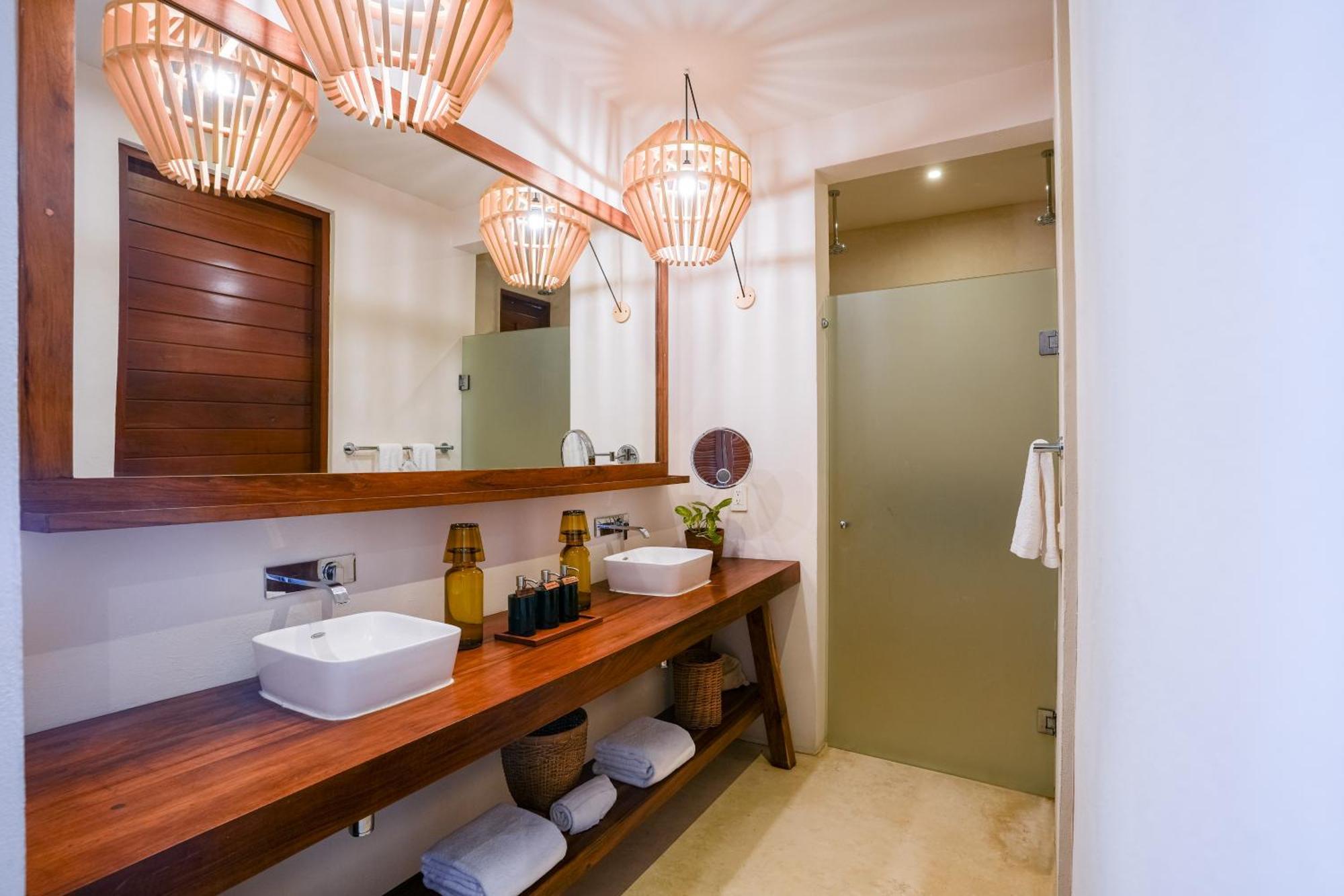 Suite im Erdgeschoss mit Meerblick und Tauchbecken