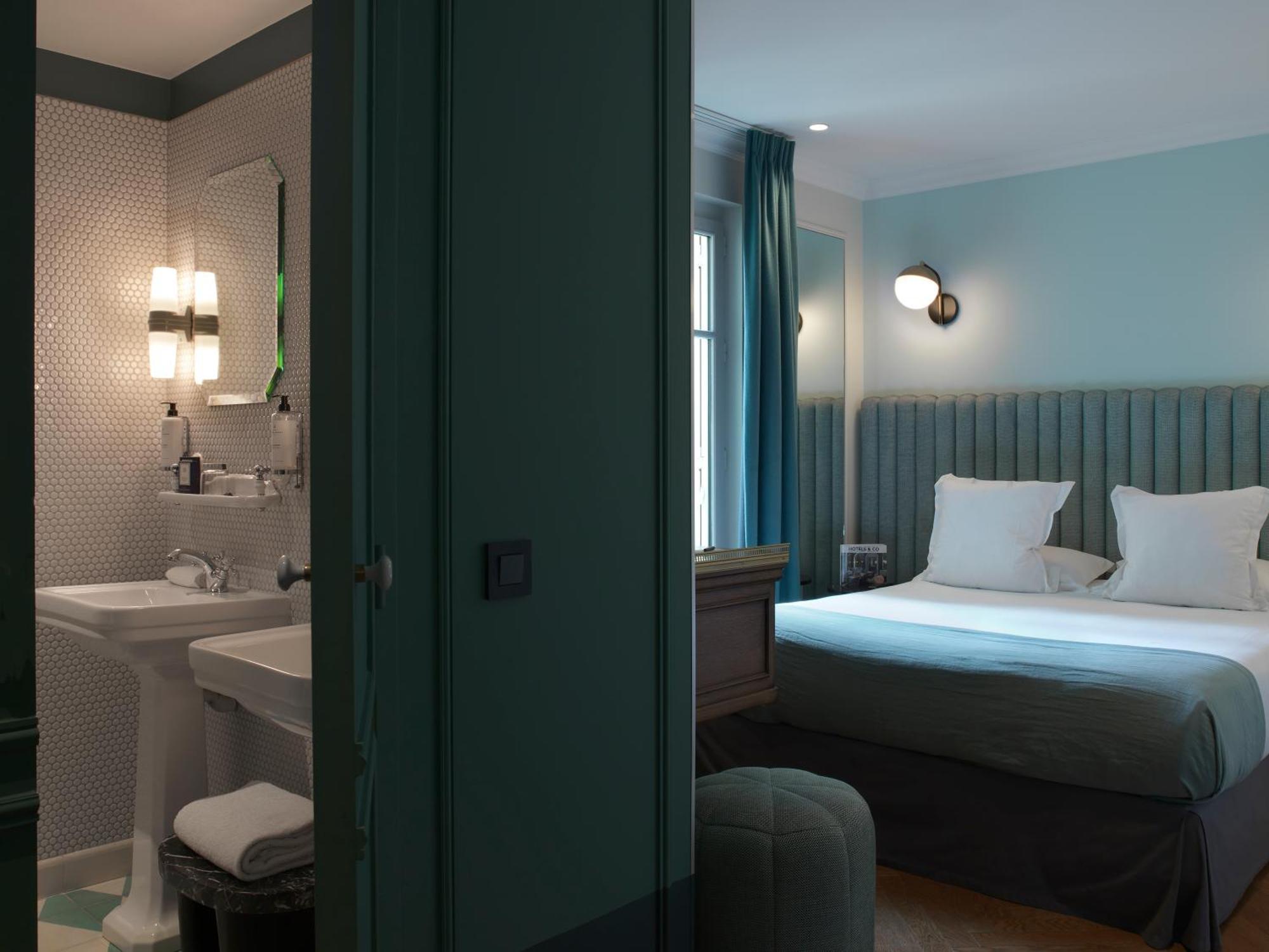 Classic Room,1622099187:JPEG
