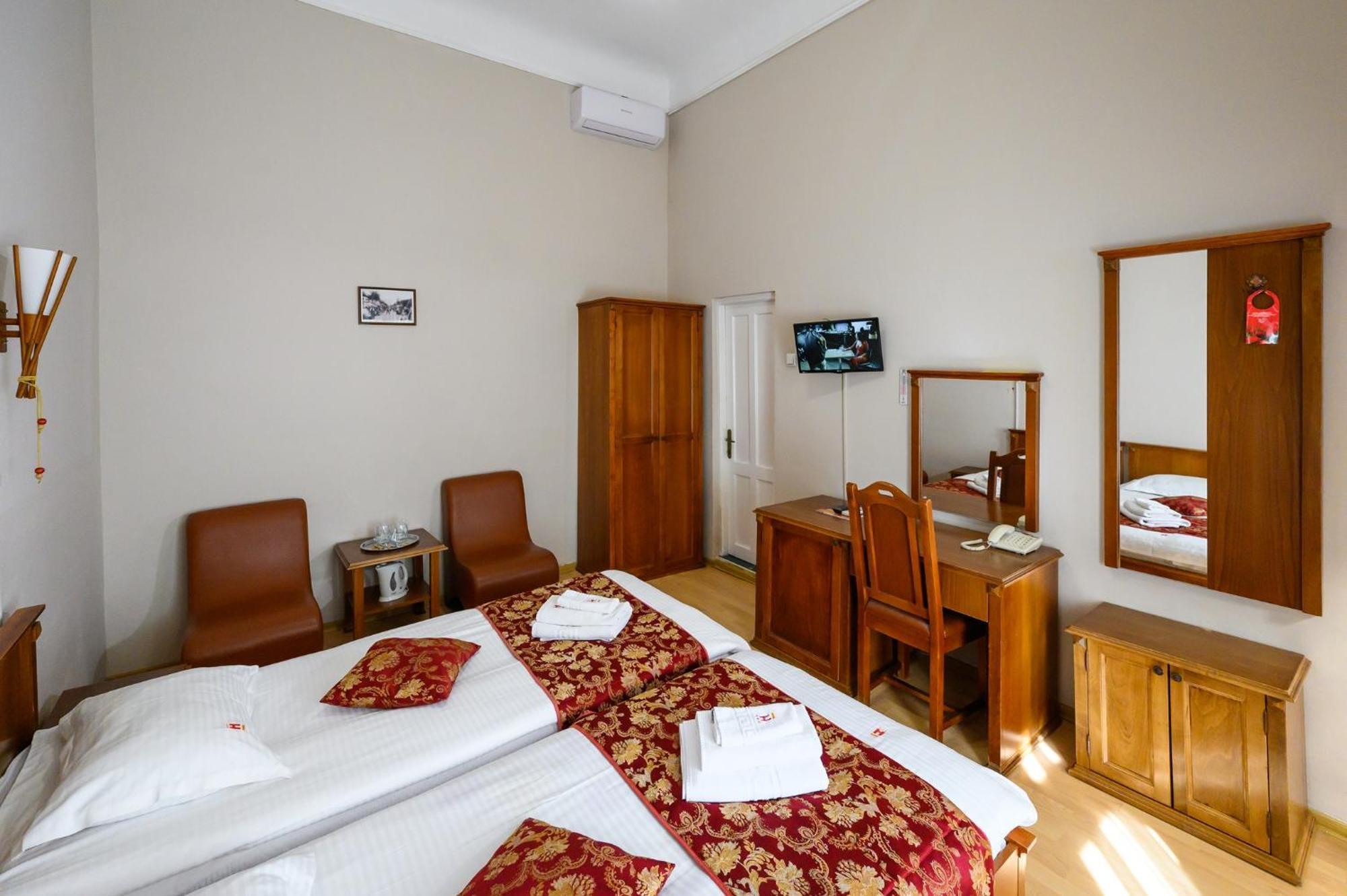 Budget Twin Room