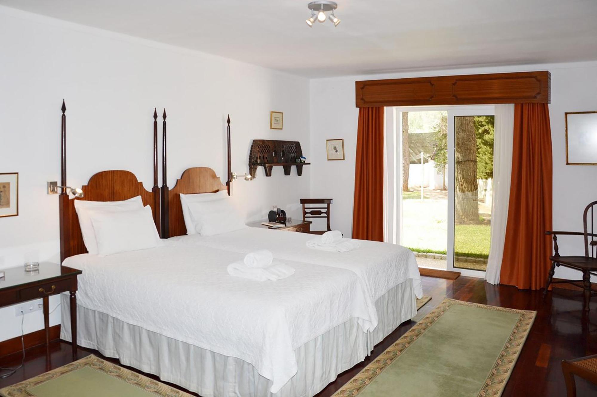 Double Room Private Bathroom