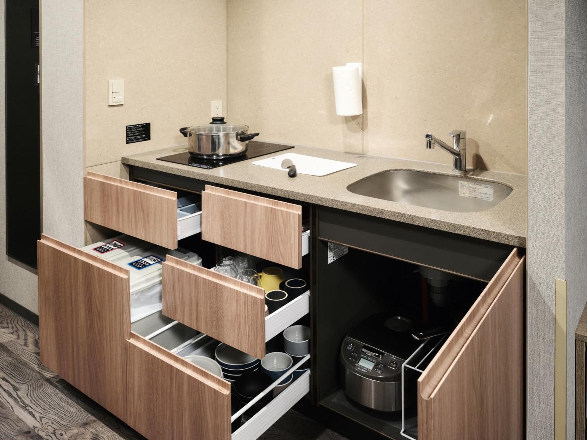 Deluxe Japanese Room Washing Machine