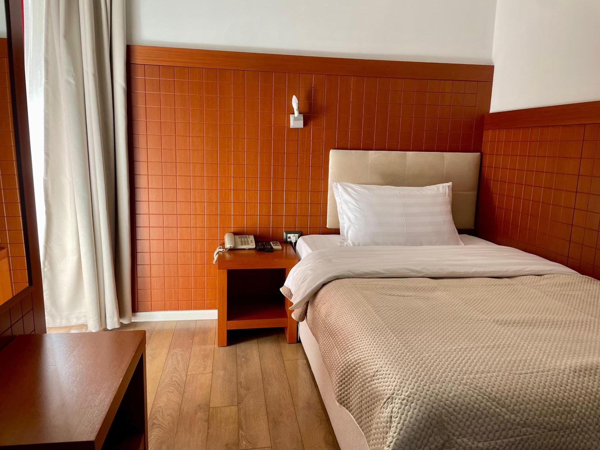 Quarto Individual