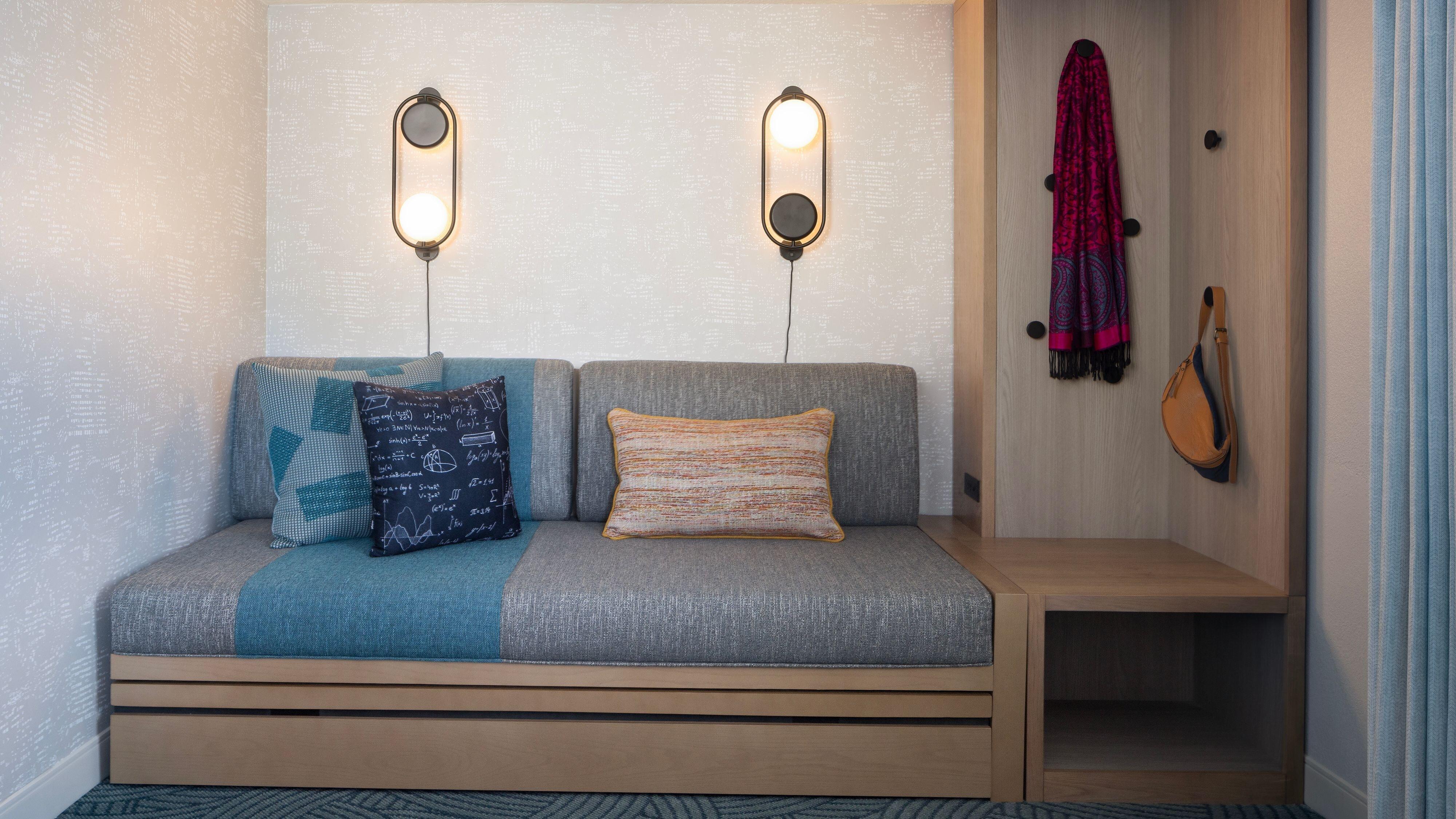 Junior Queen Suite Sofa Bed