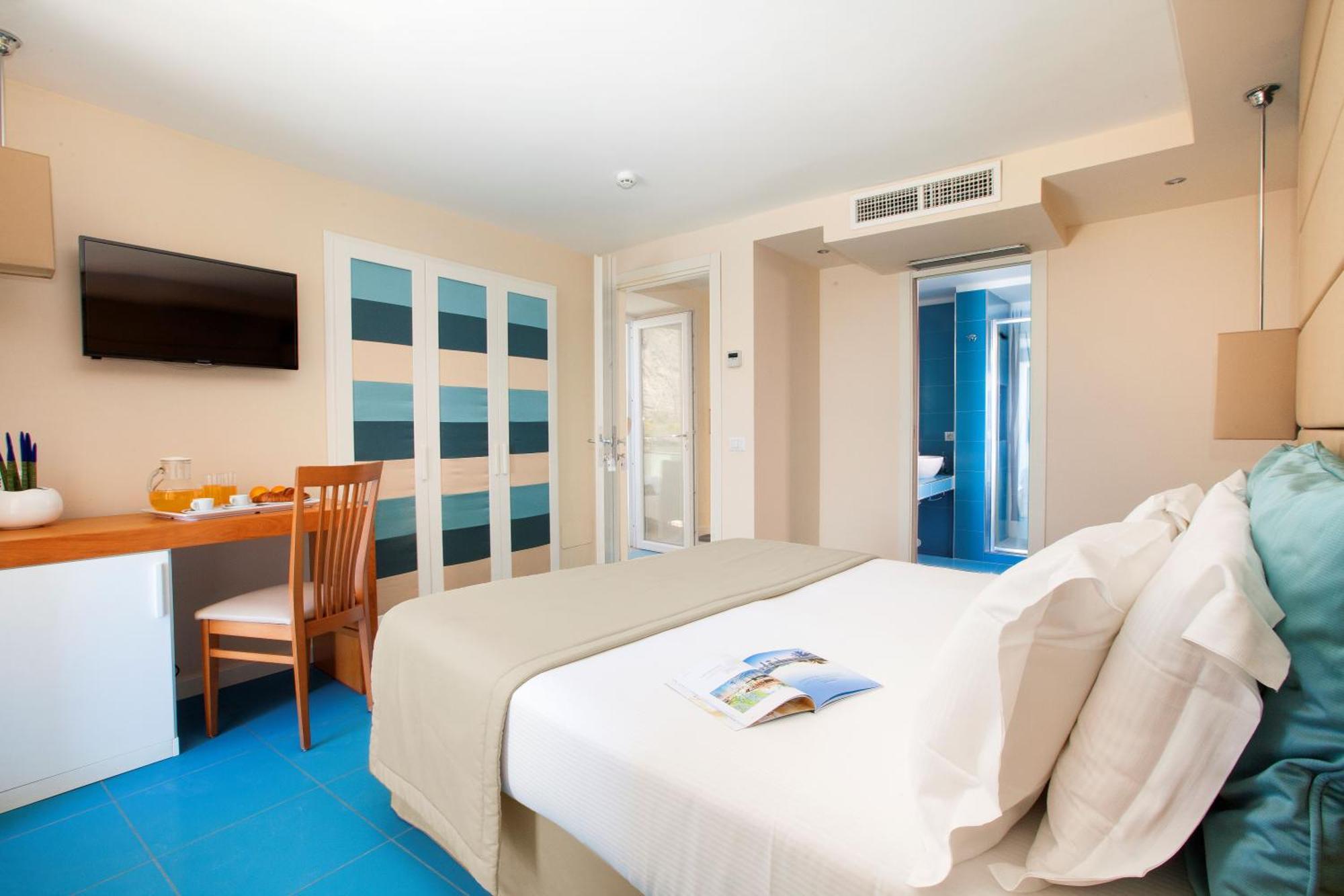 Double Room Sea View