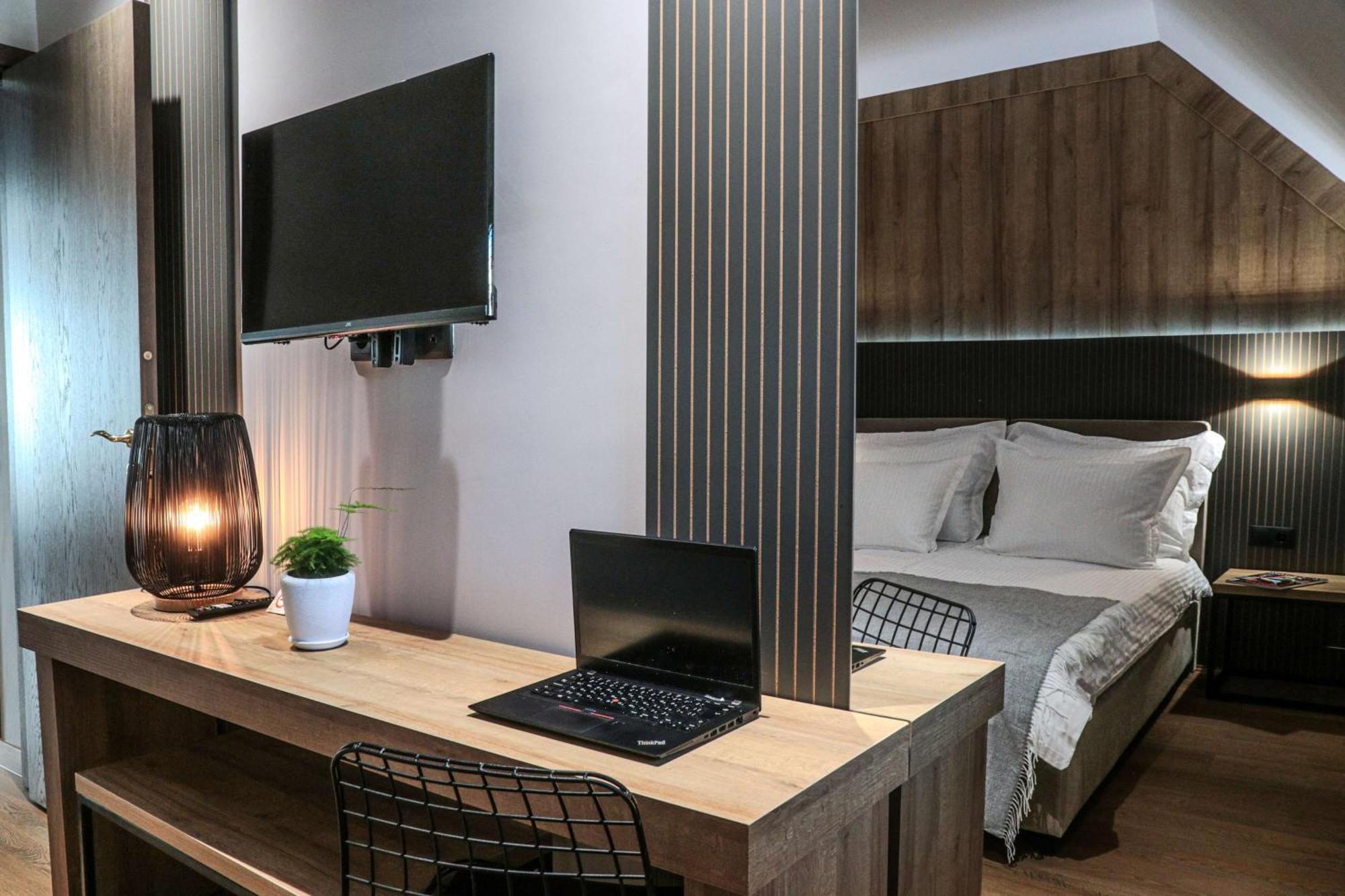 Family Suite One Double Two Single Beds Non-Smoking