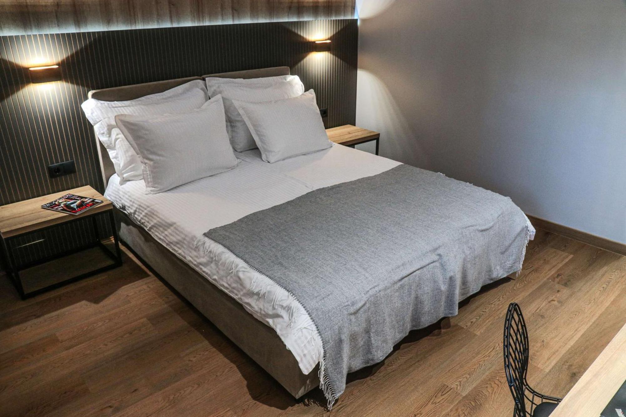 Family Suite One Double Two Single Beds Non-Smoking