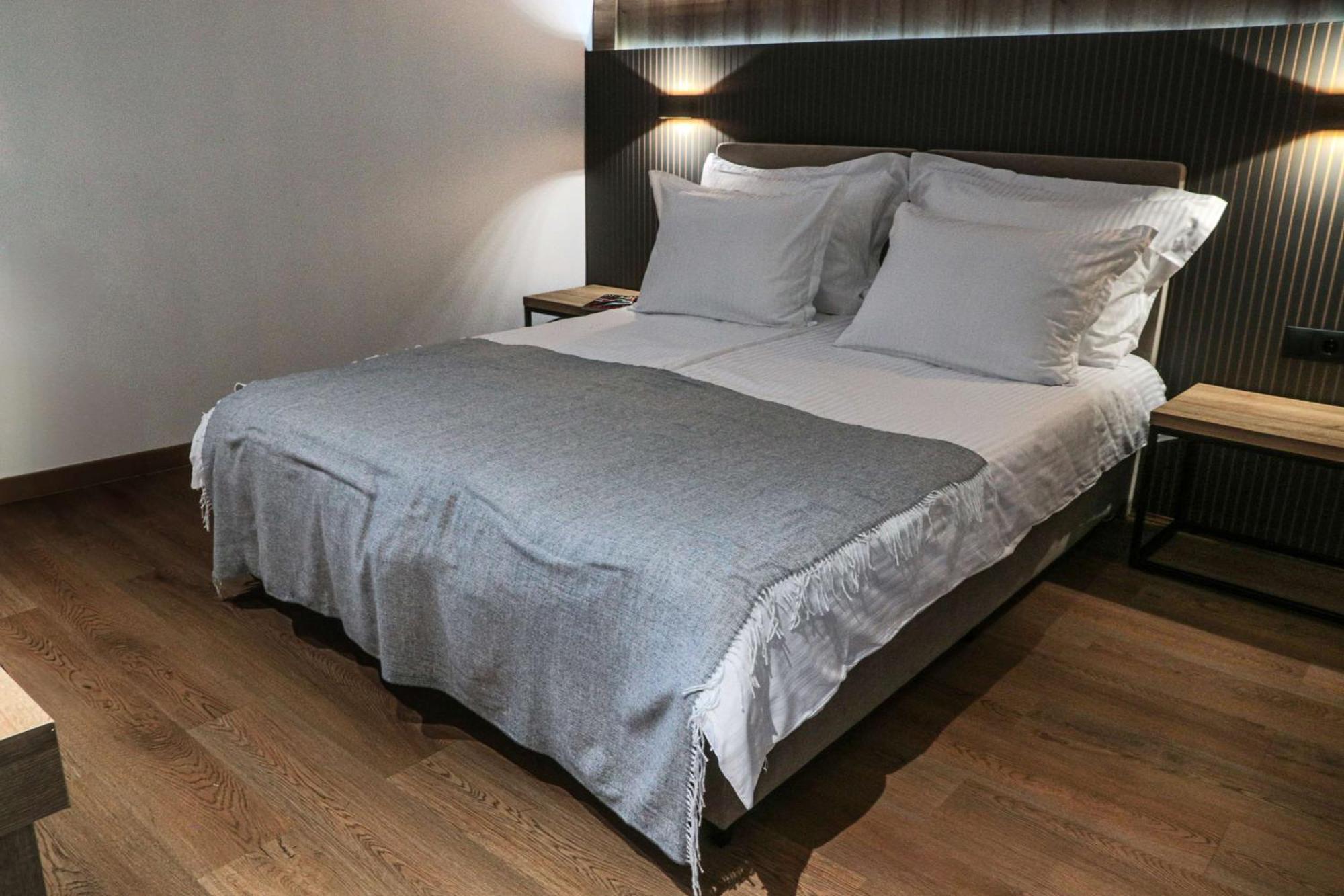 Family Suite One Double Two Single Beds Non-Smoking